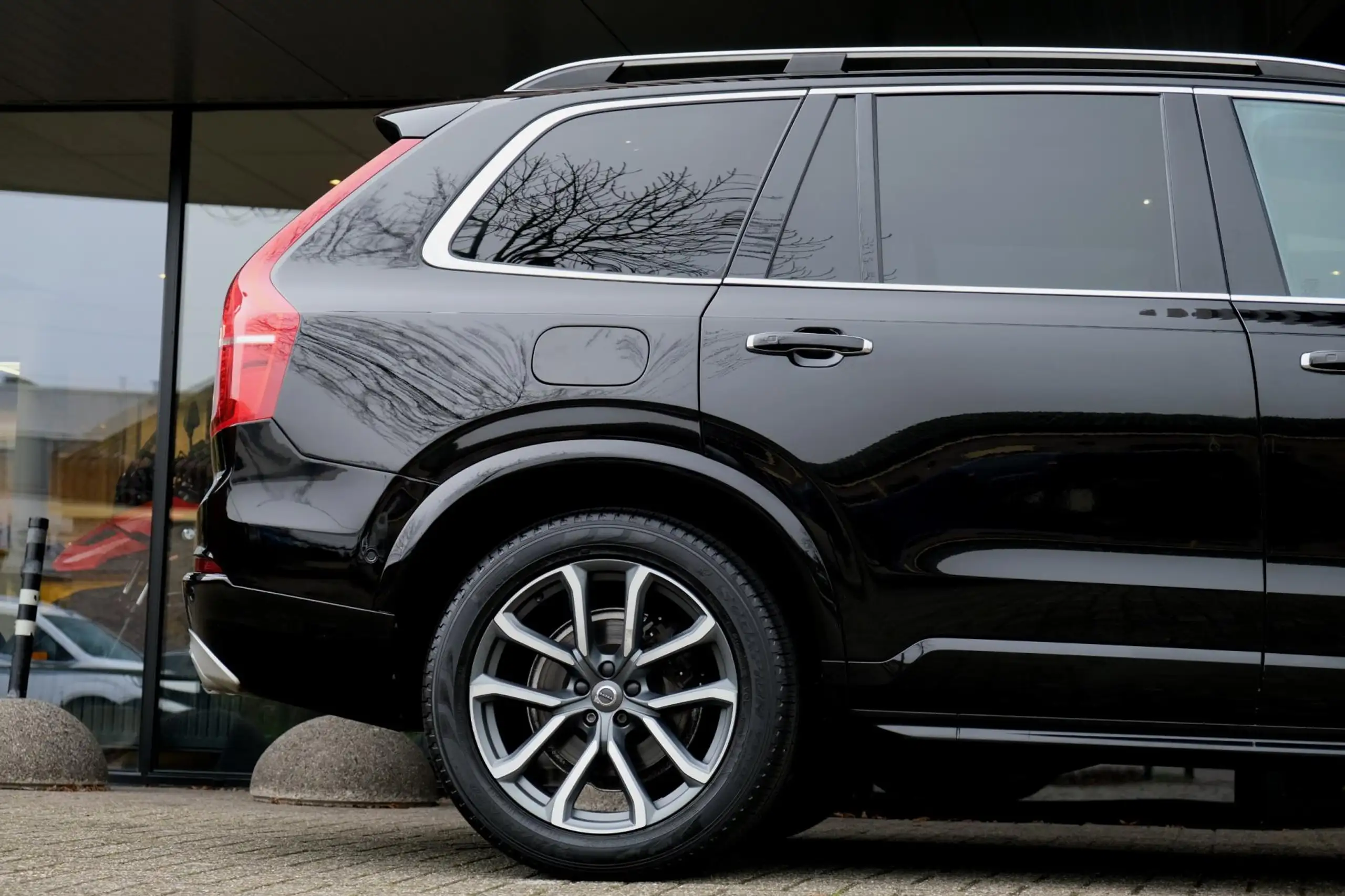 Volvo - XC90