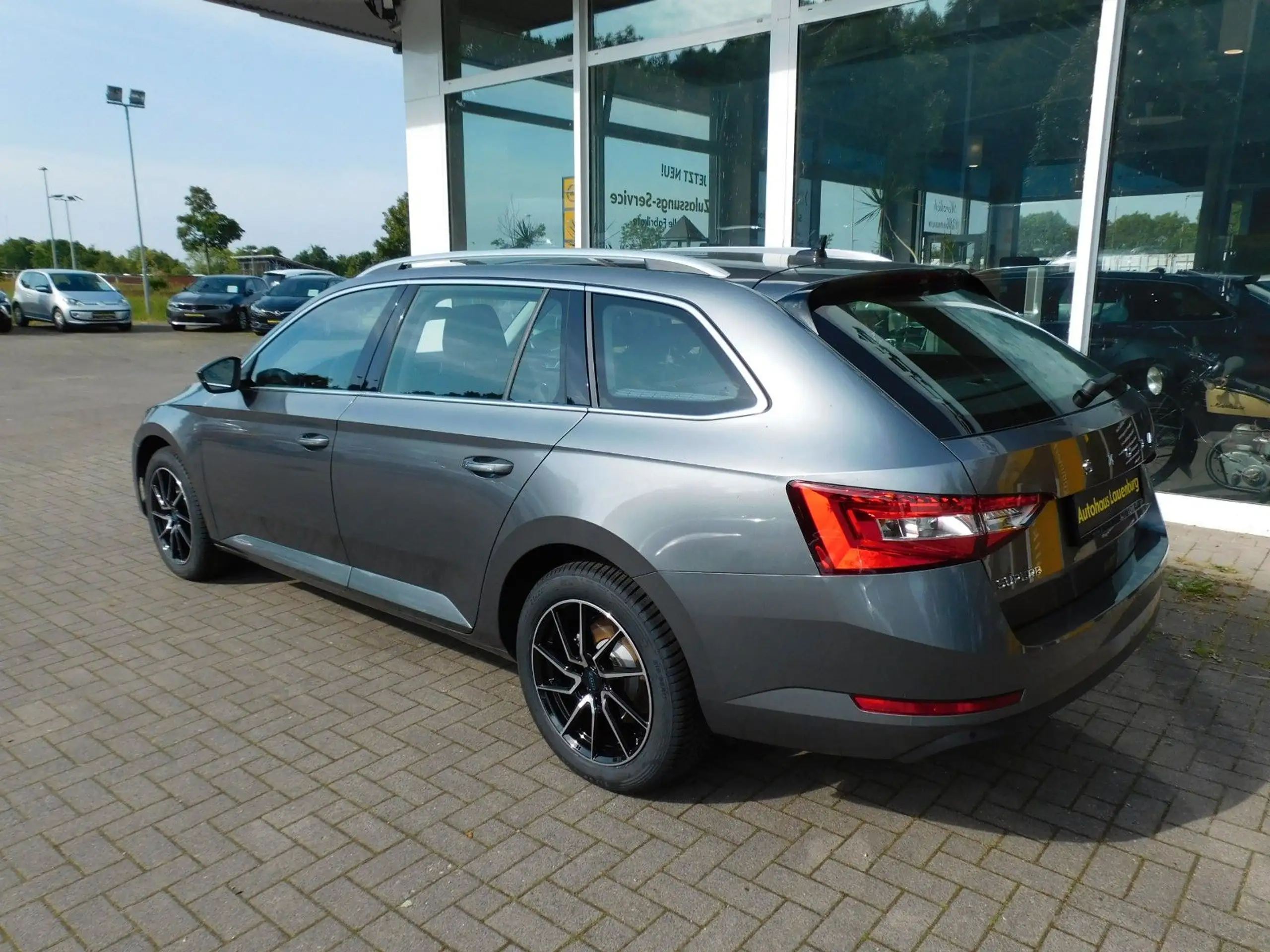 Skoda - Superb