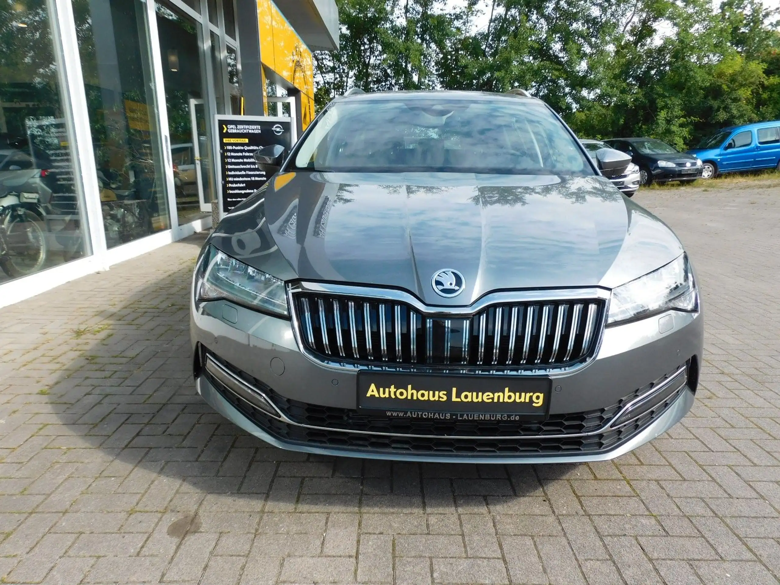 Skoda - Superb