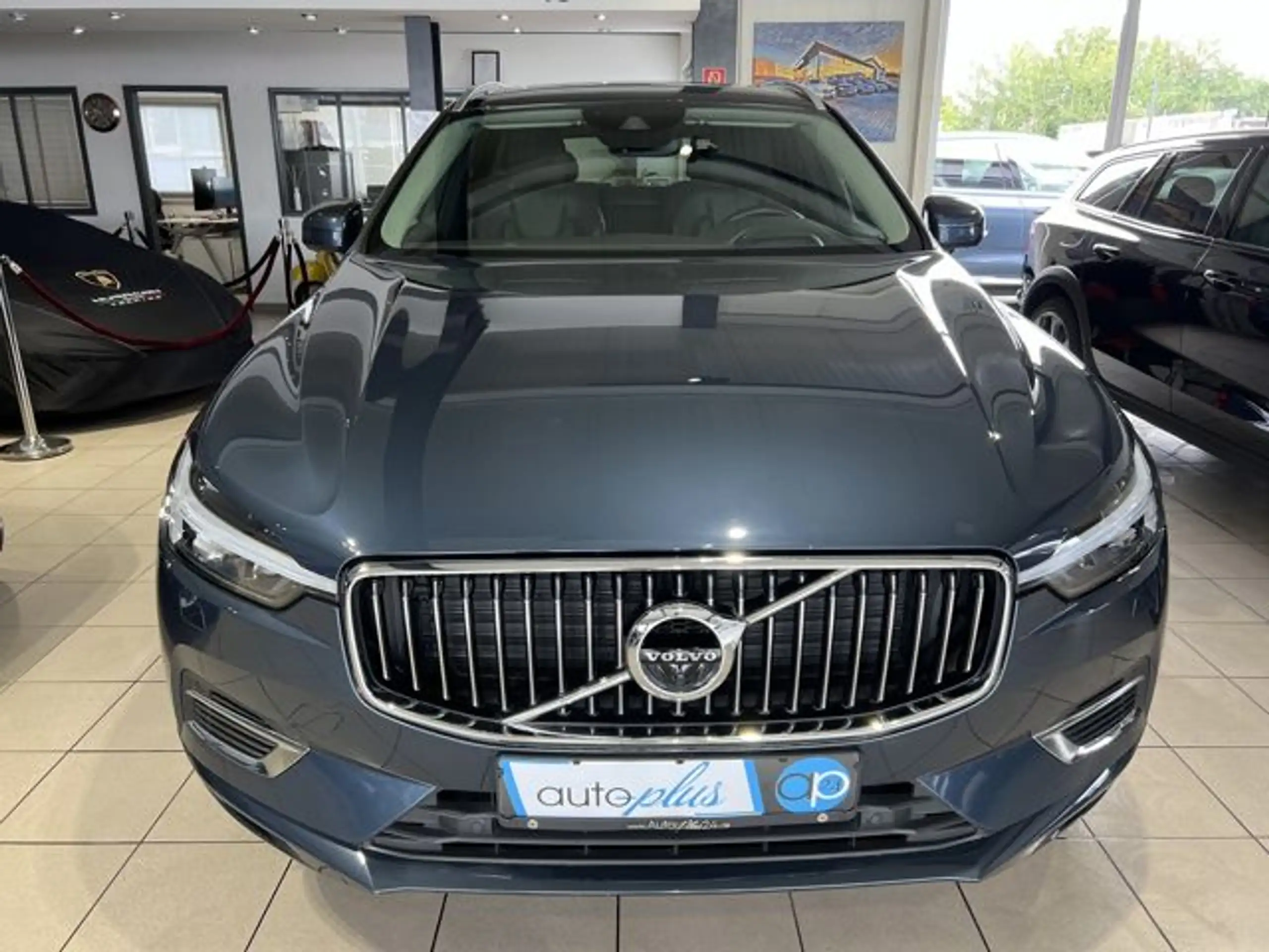 Volvo - XC60