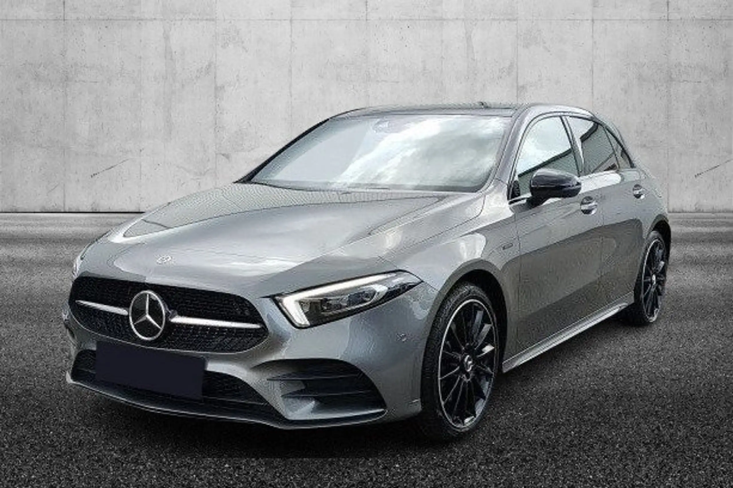 Mercedes-Benz A 250 2021