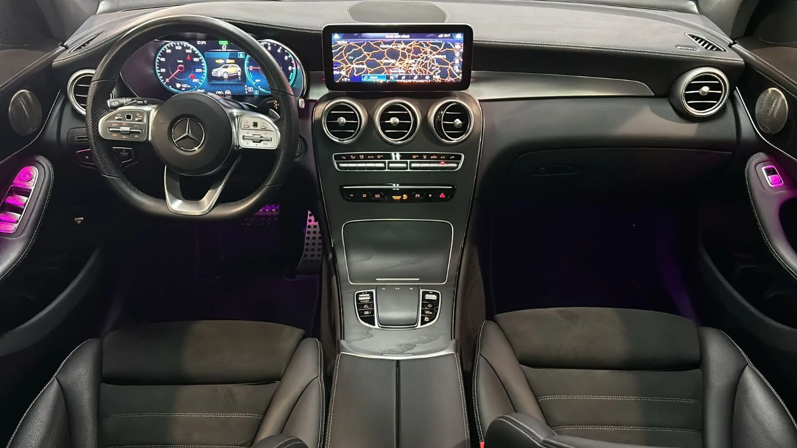 Mercedes-Benz - GLC 300