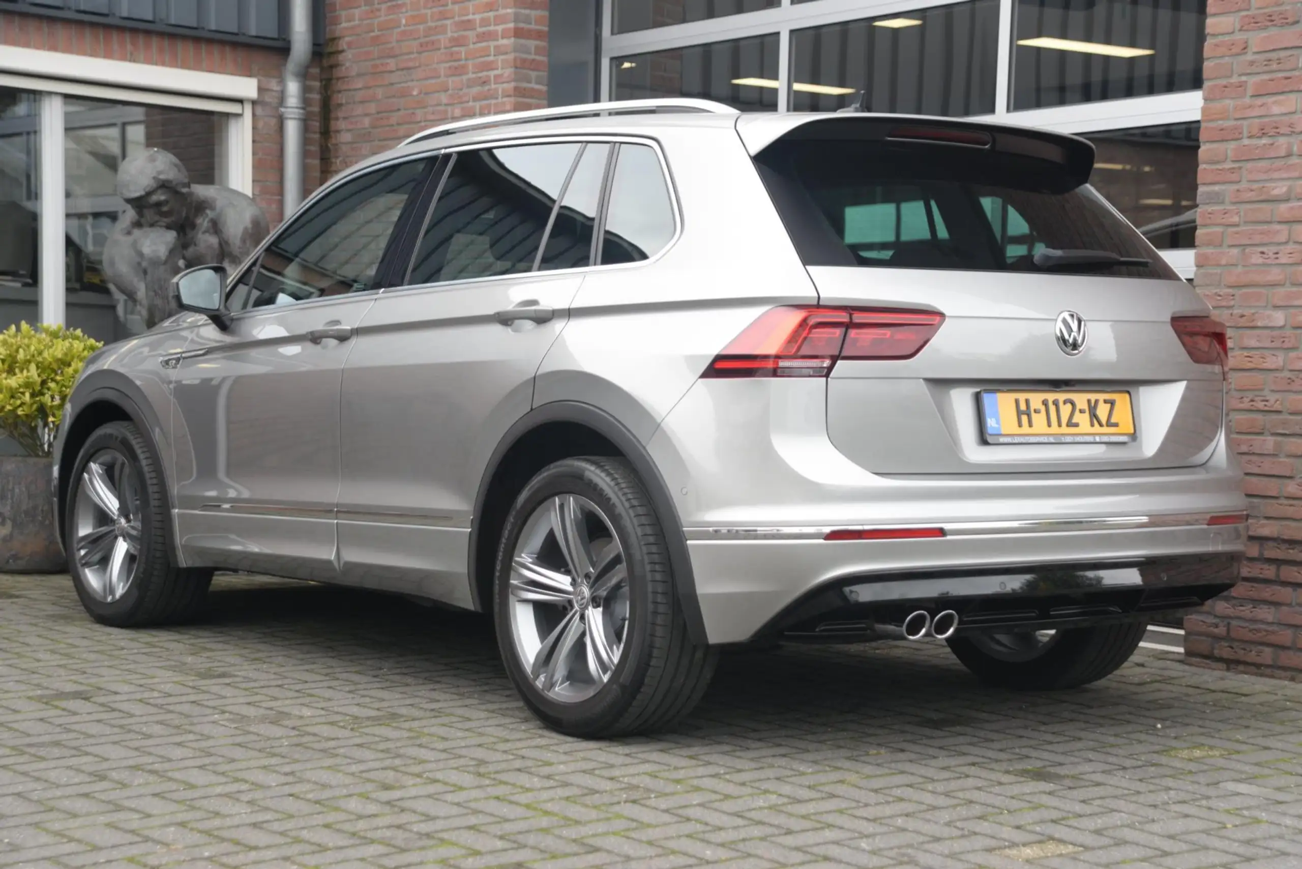 Volkswagen - Tiguan