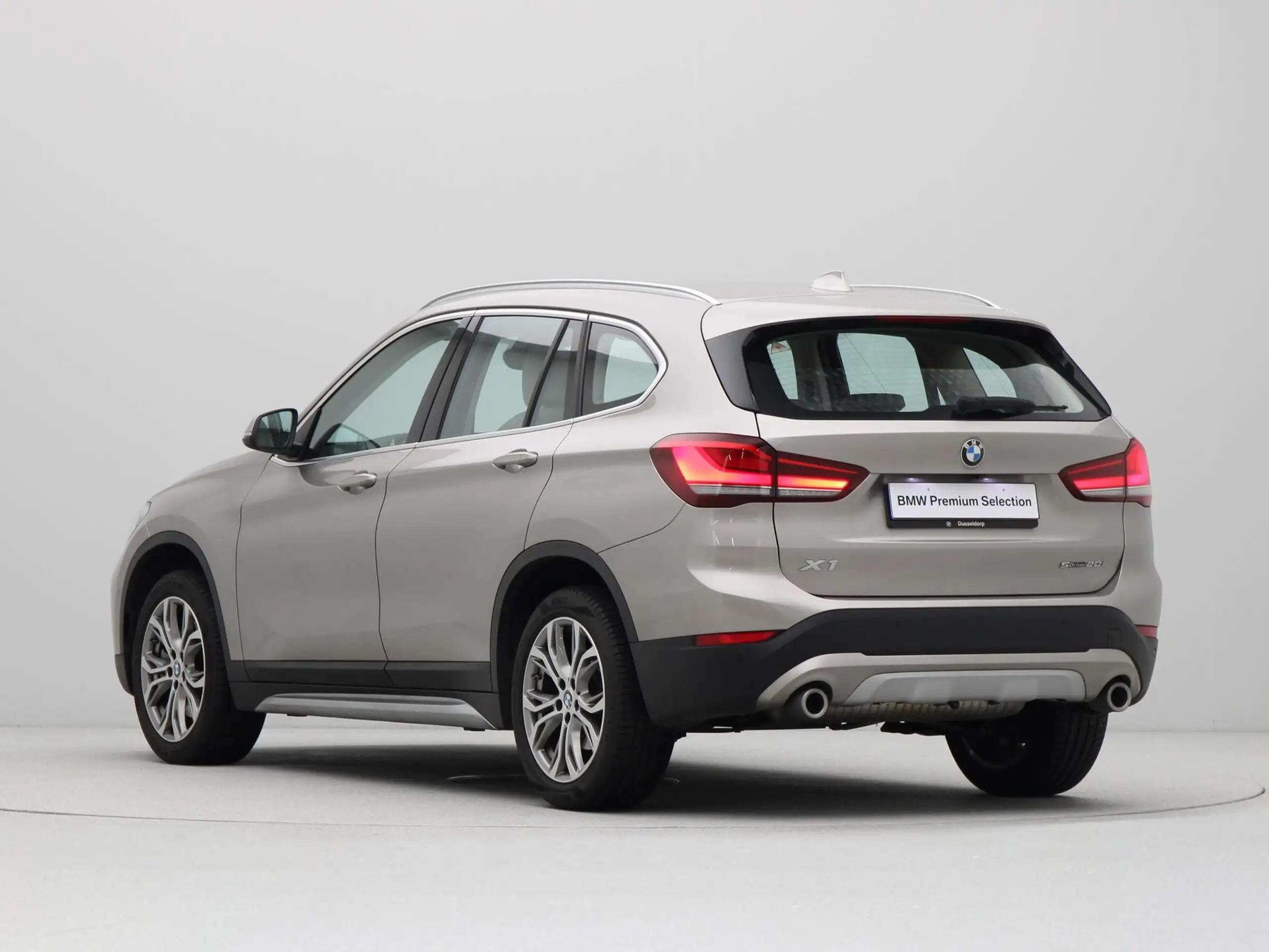 BMW - X1