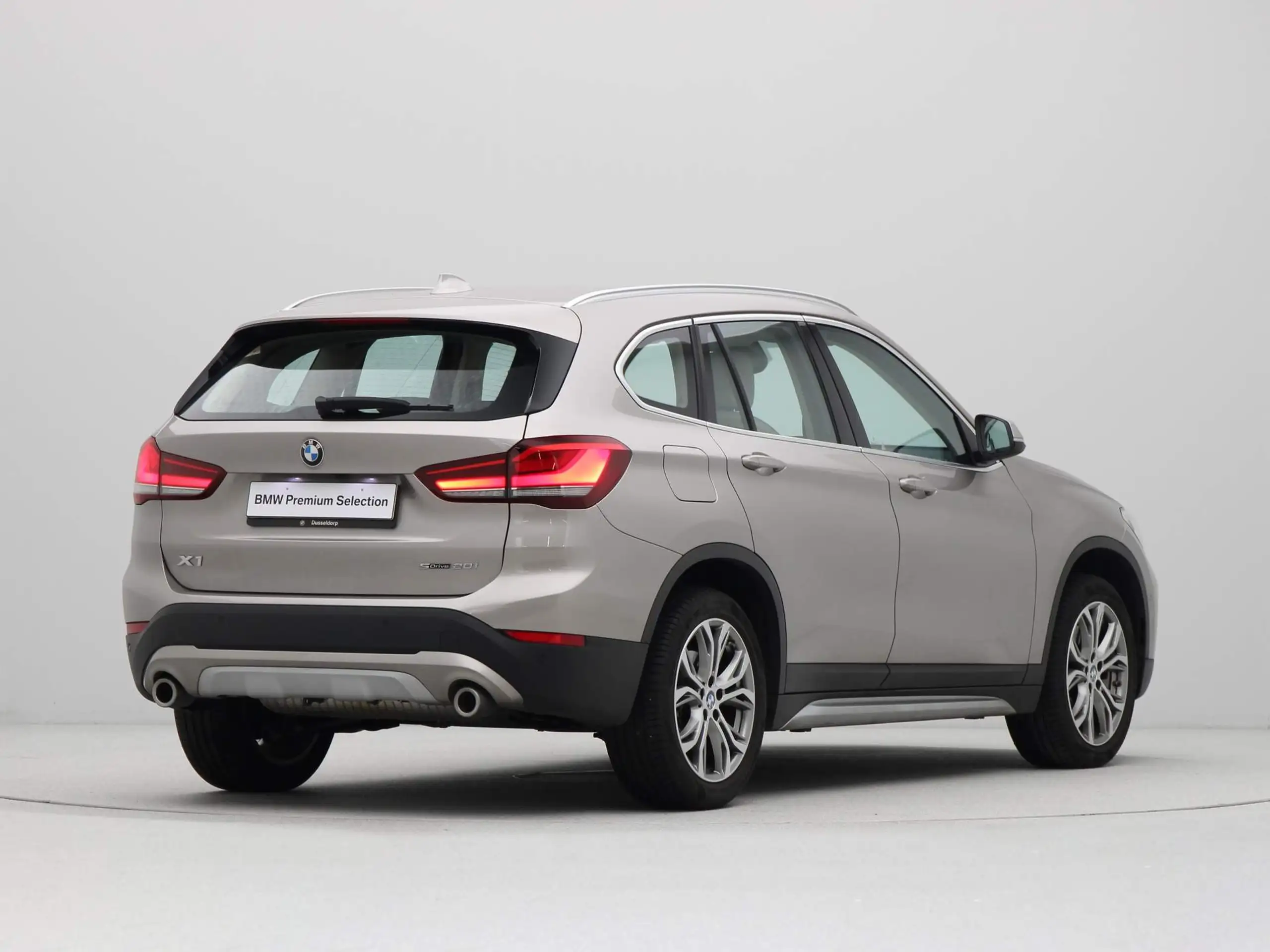 BMW - X1