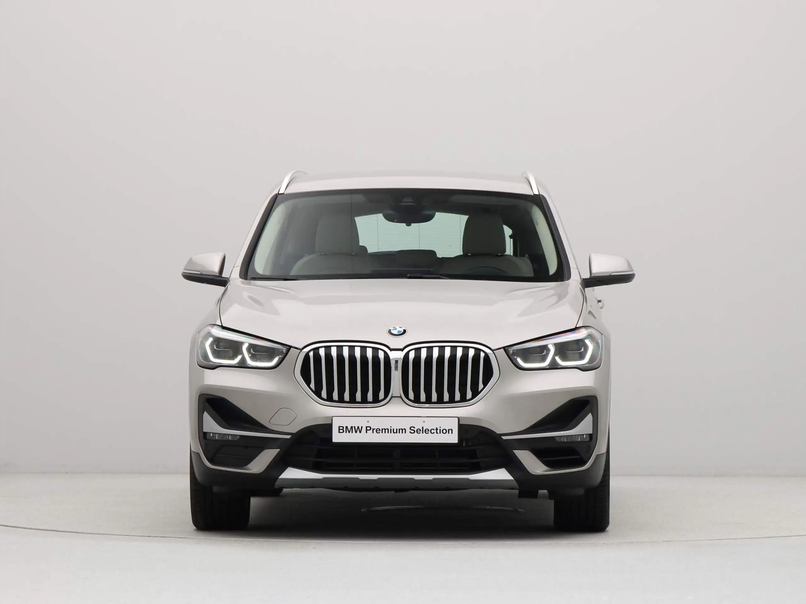 BMW - X1