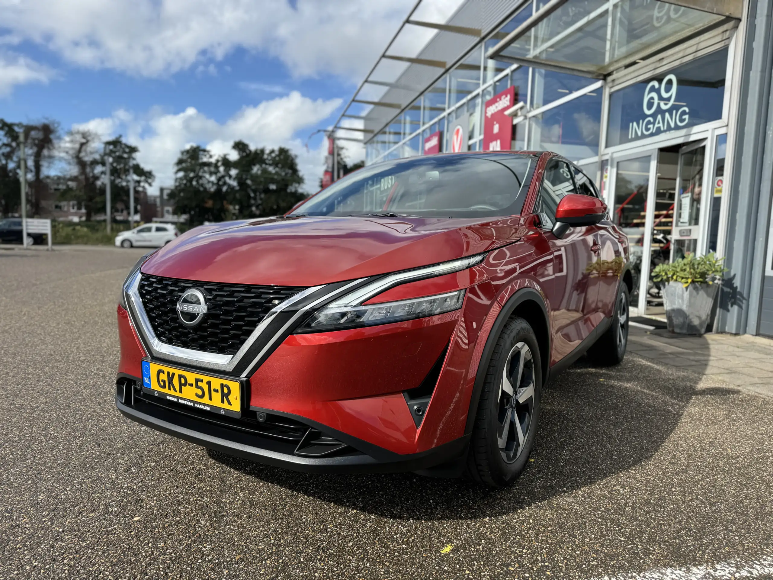 Nissan - Qashqai