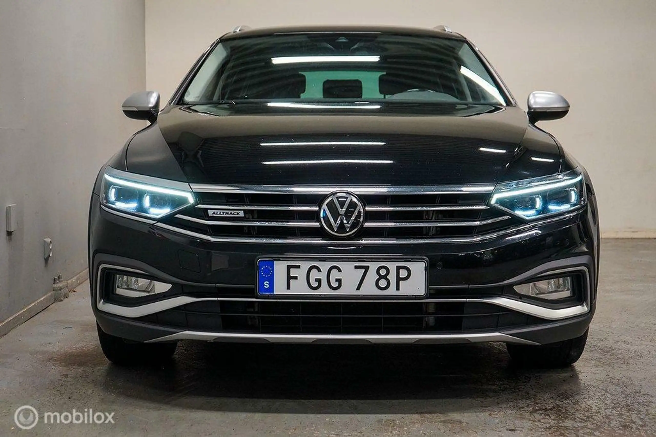 Volkswagen - Passat Alltrack