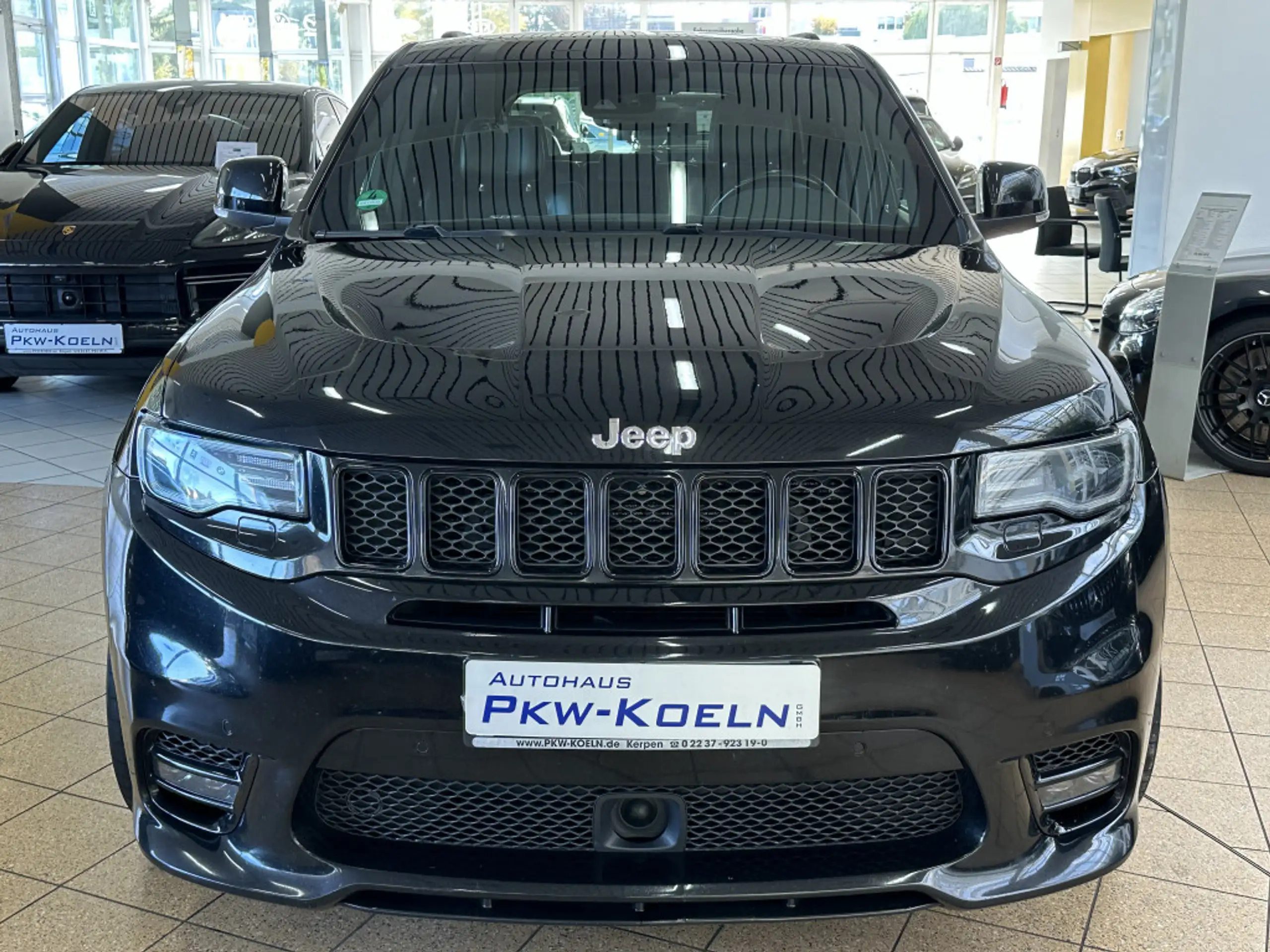 Jeep - Cherokee