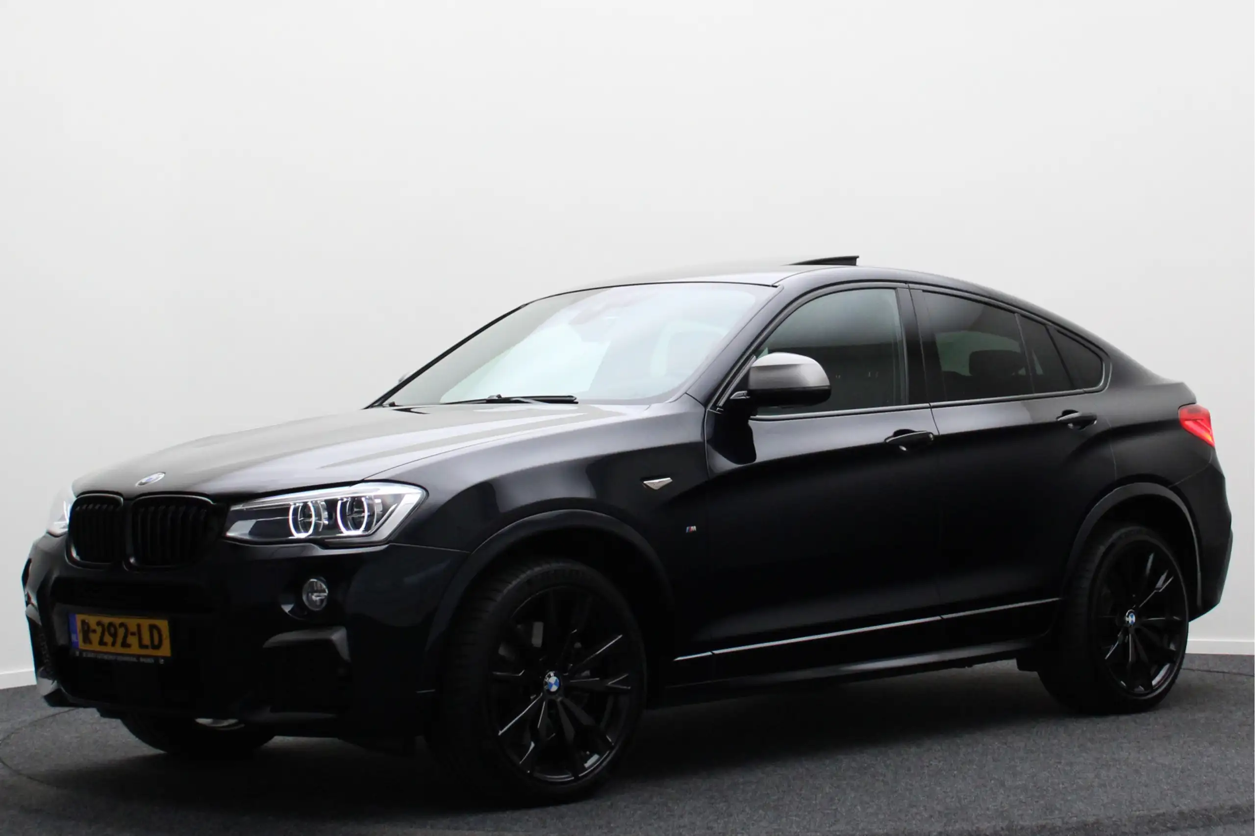 BMW - X4