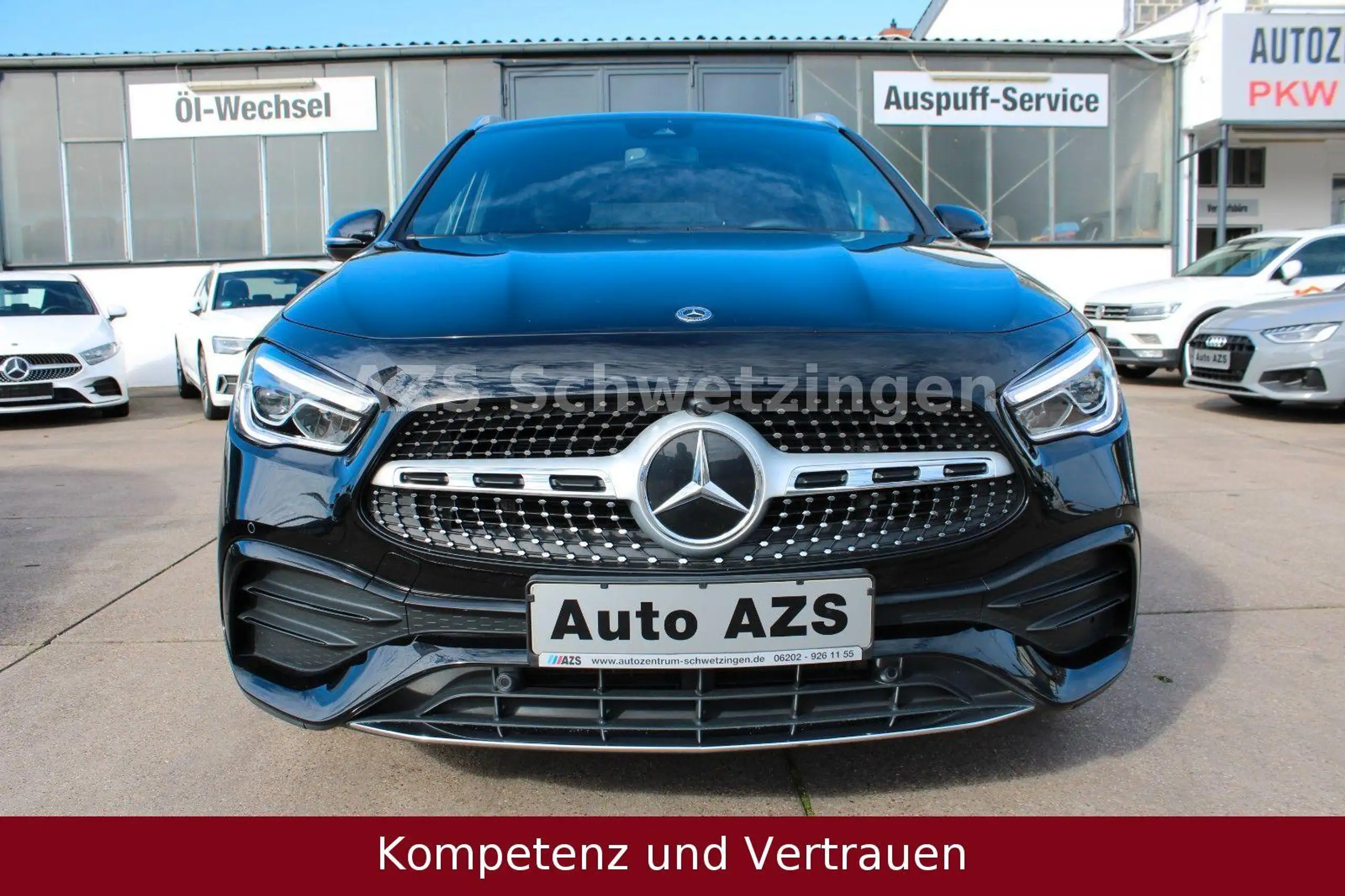 Mercedes-Benz - GLA 200