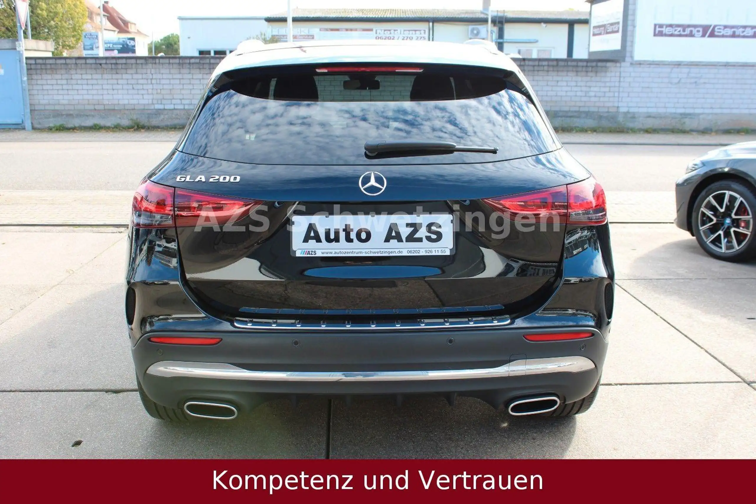 Mercedes-Benz - GLA 200