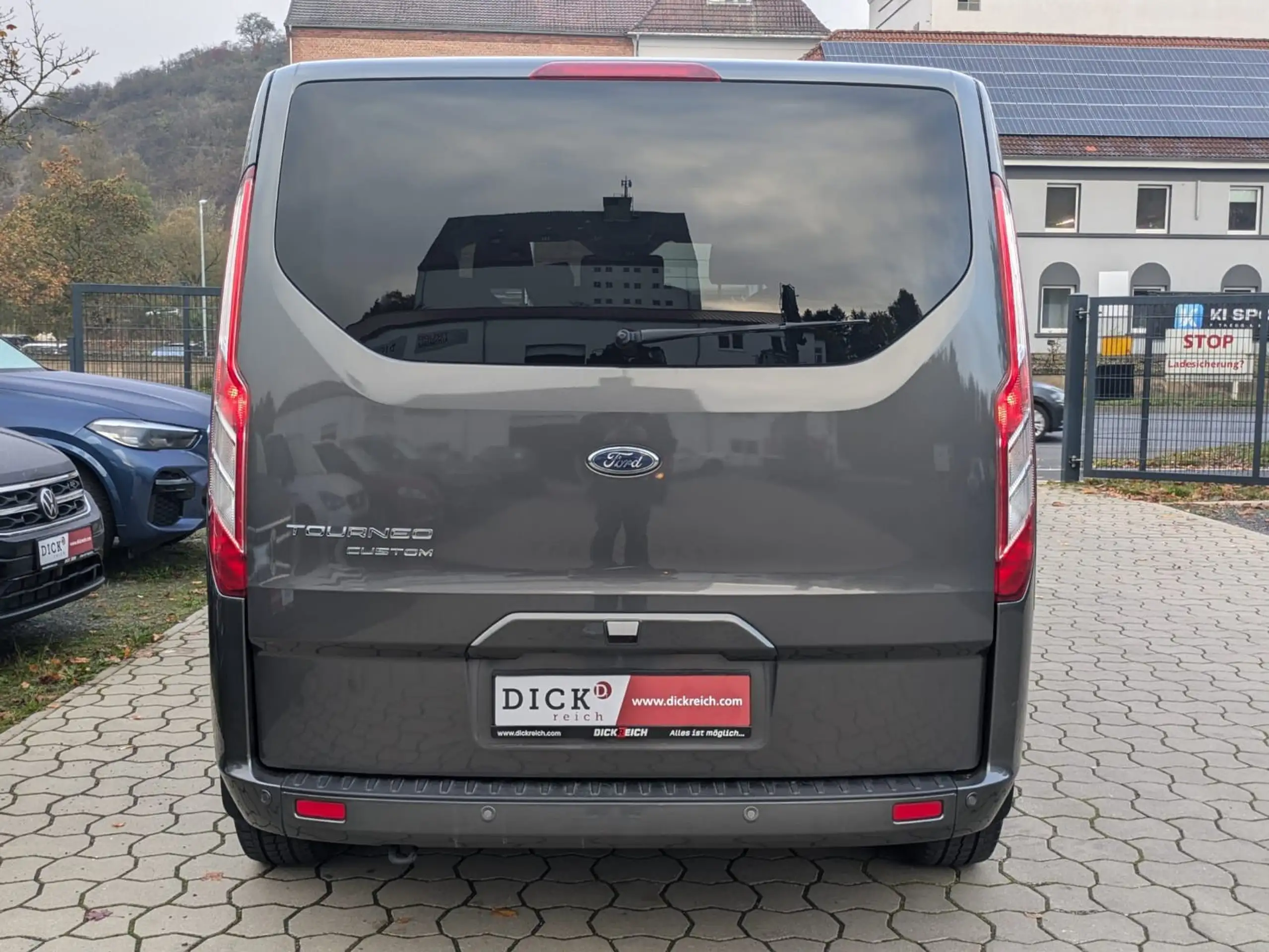 Ford - Tourneo Custom