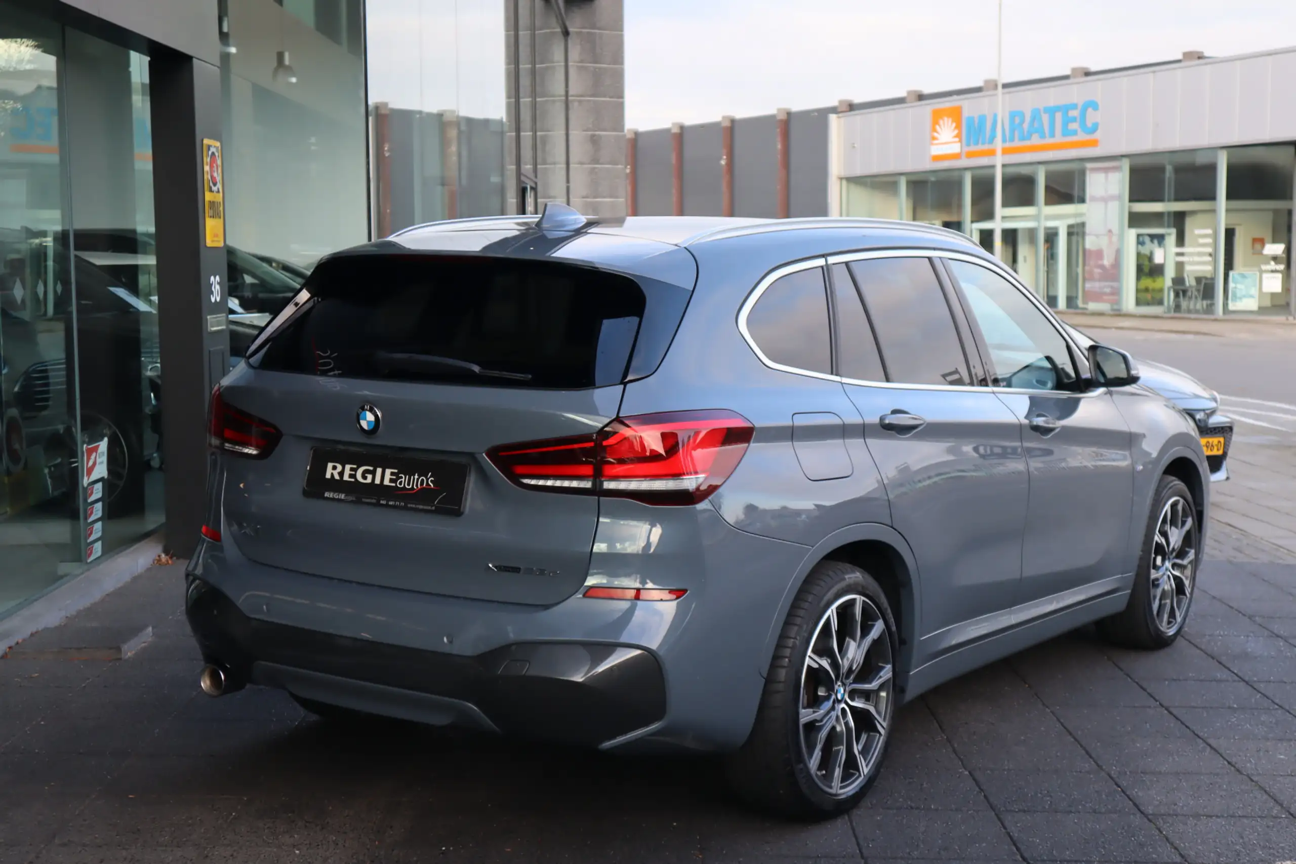 BMW - X1