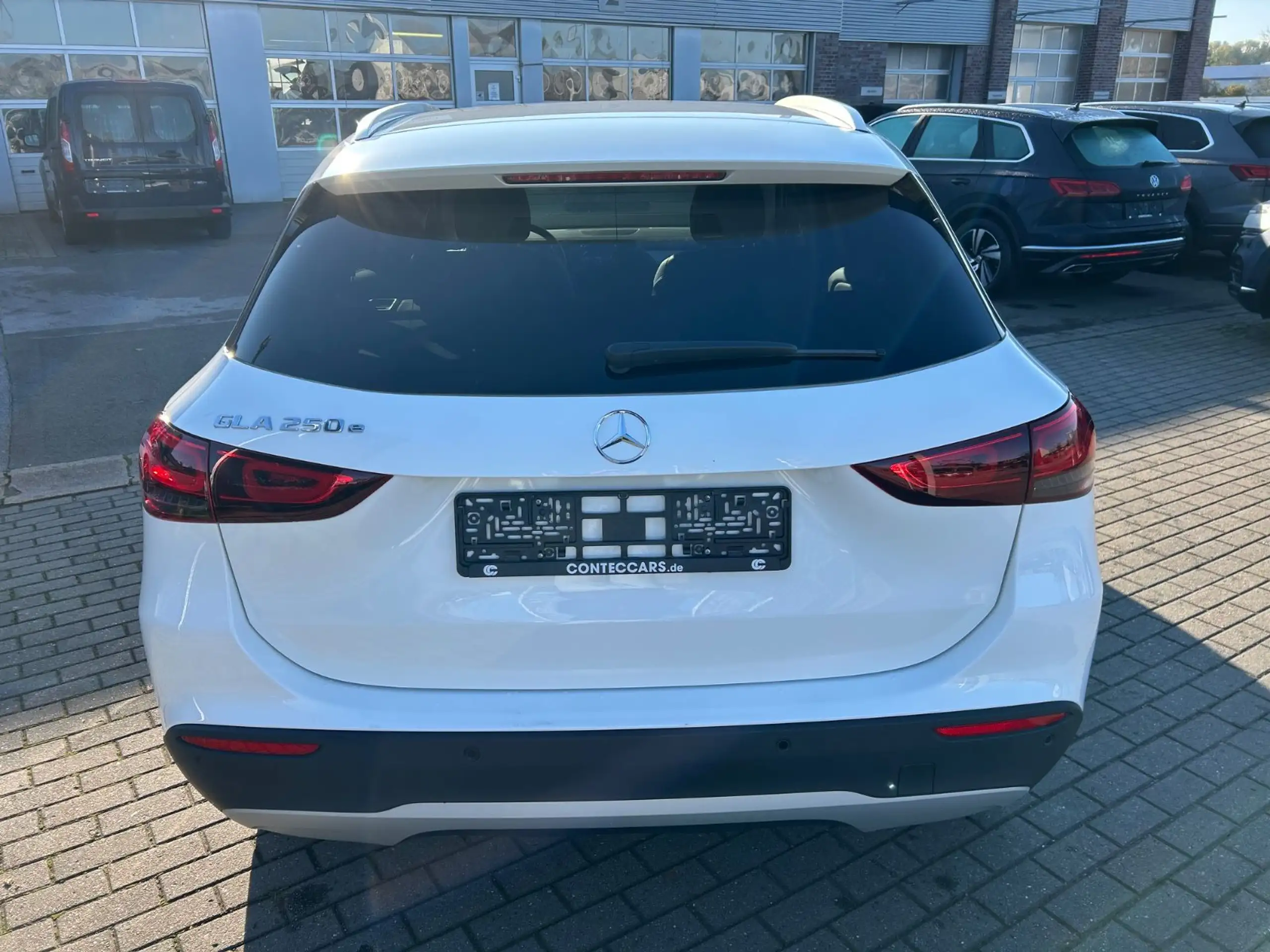 Mercedes-Benz - GLA 250