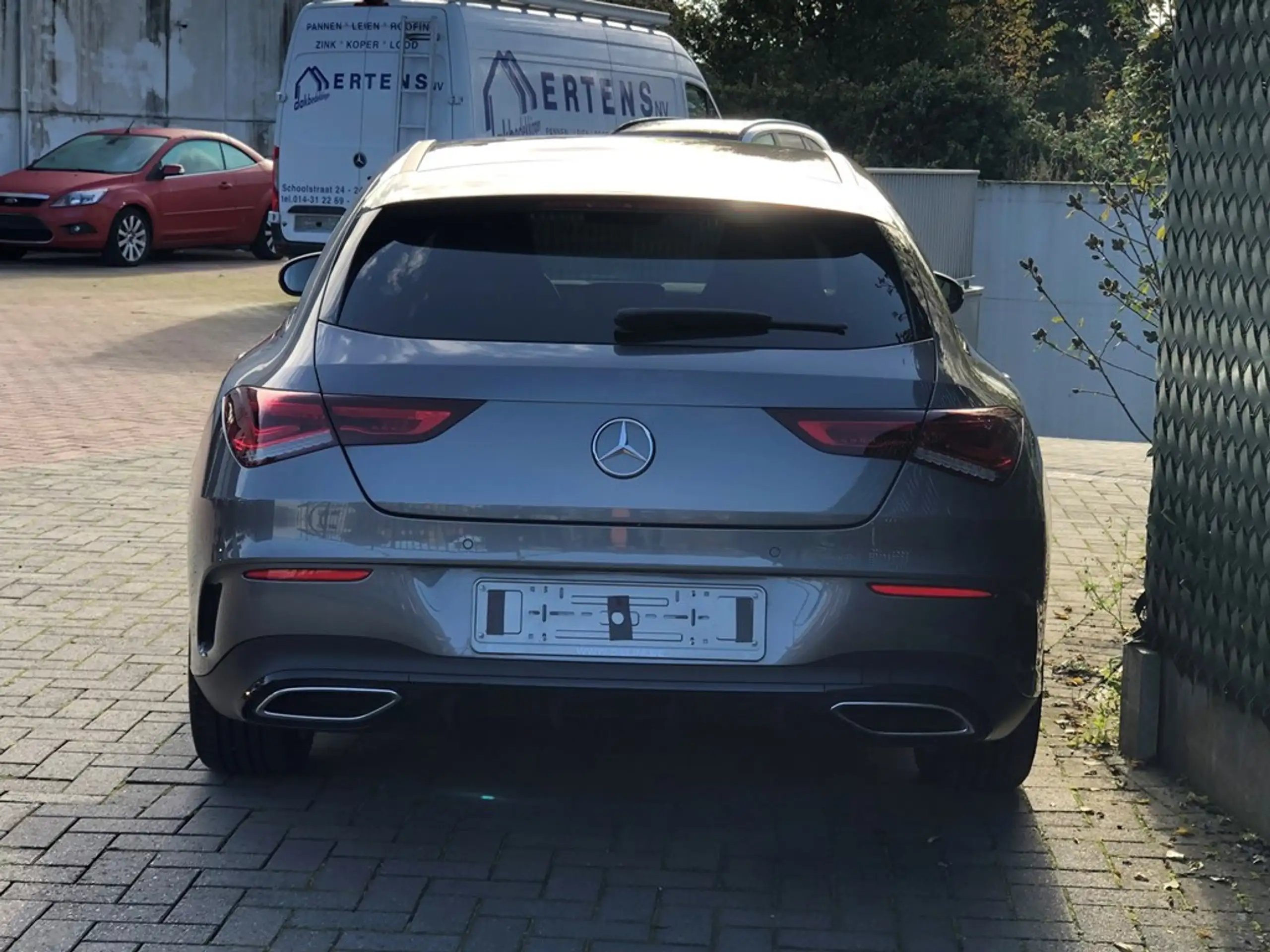 Mercedes-Benz - CLA 180