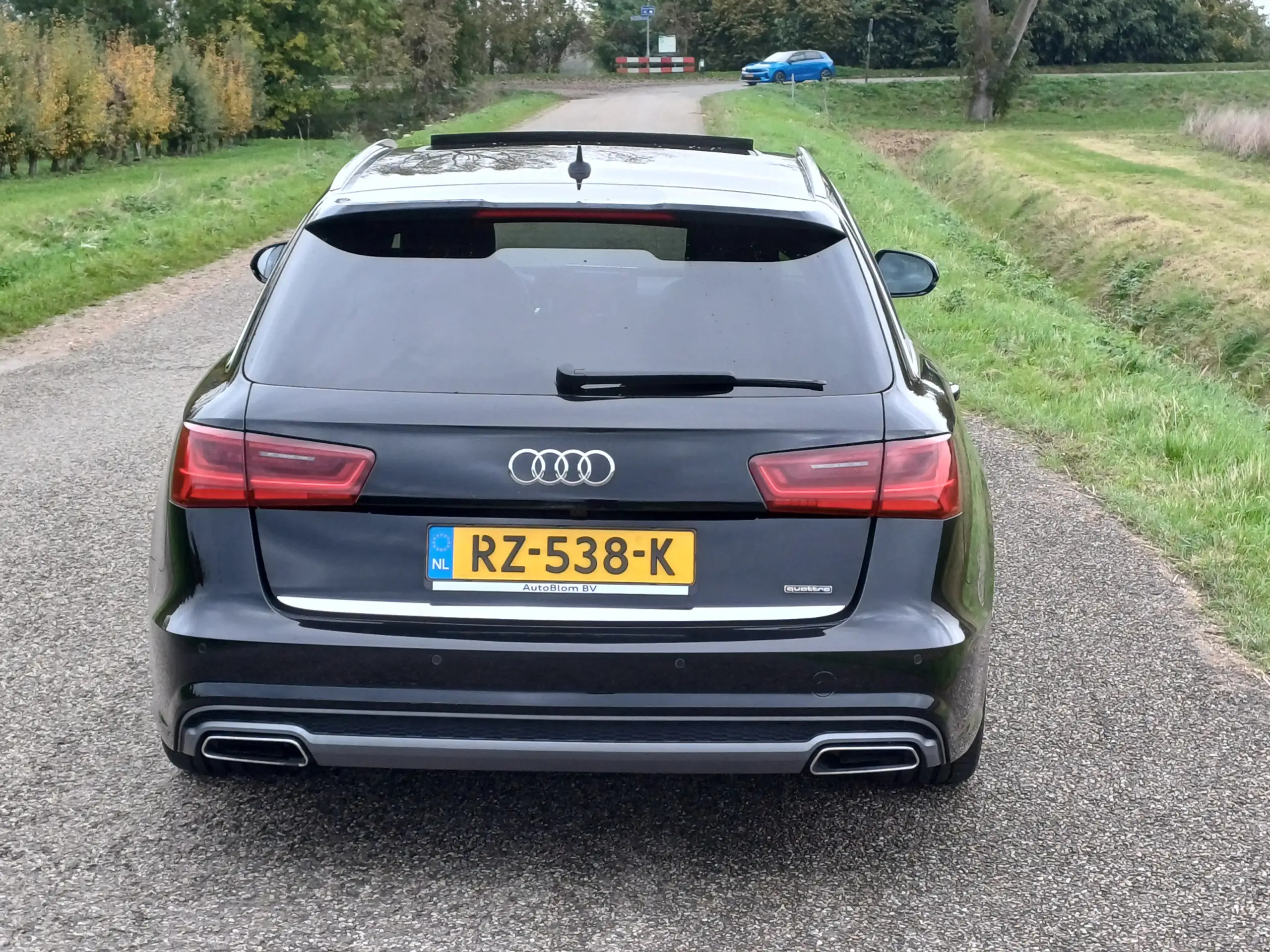 Audi - A6