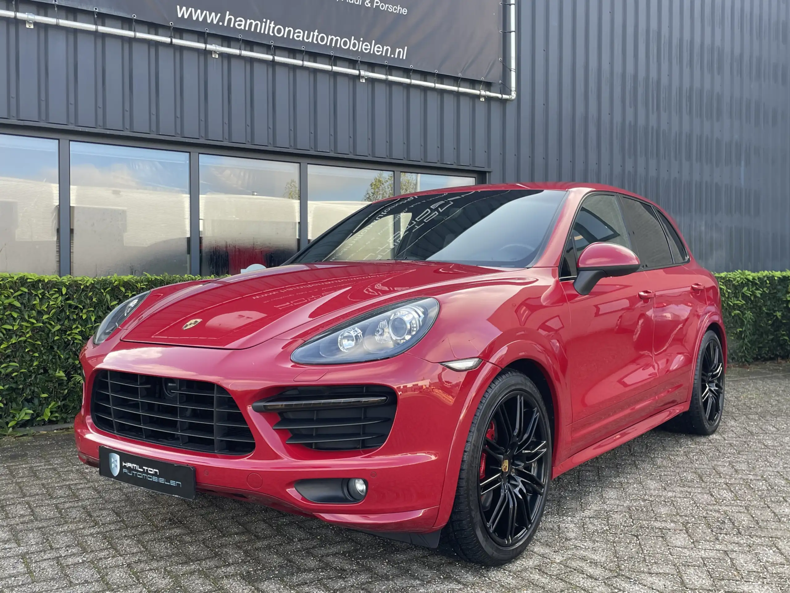 Porsche - Cayenne