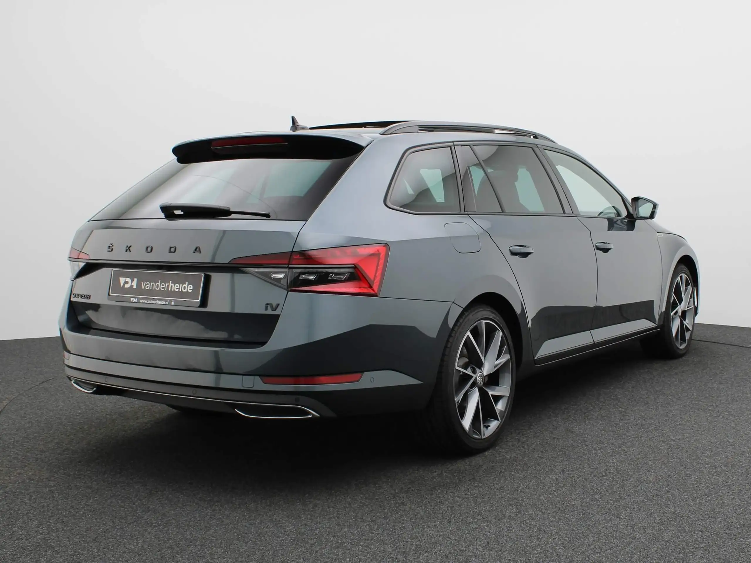 Skoda - Superb