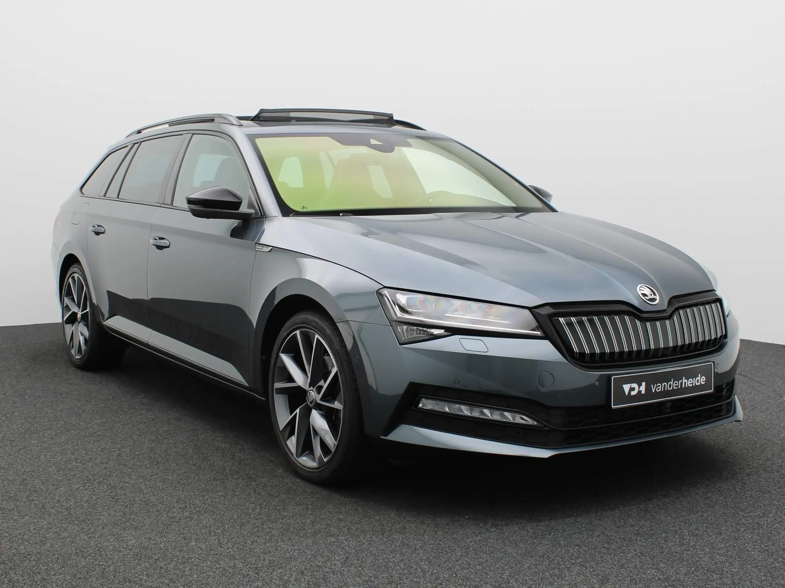 Skoda - Superb