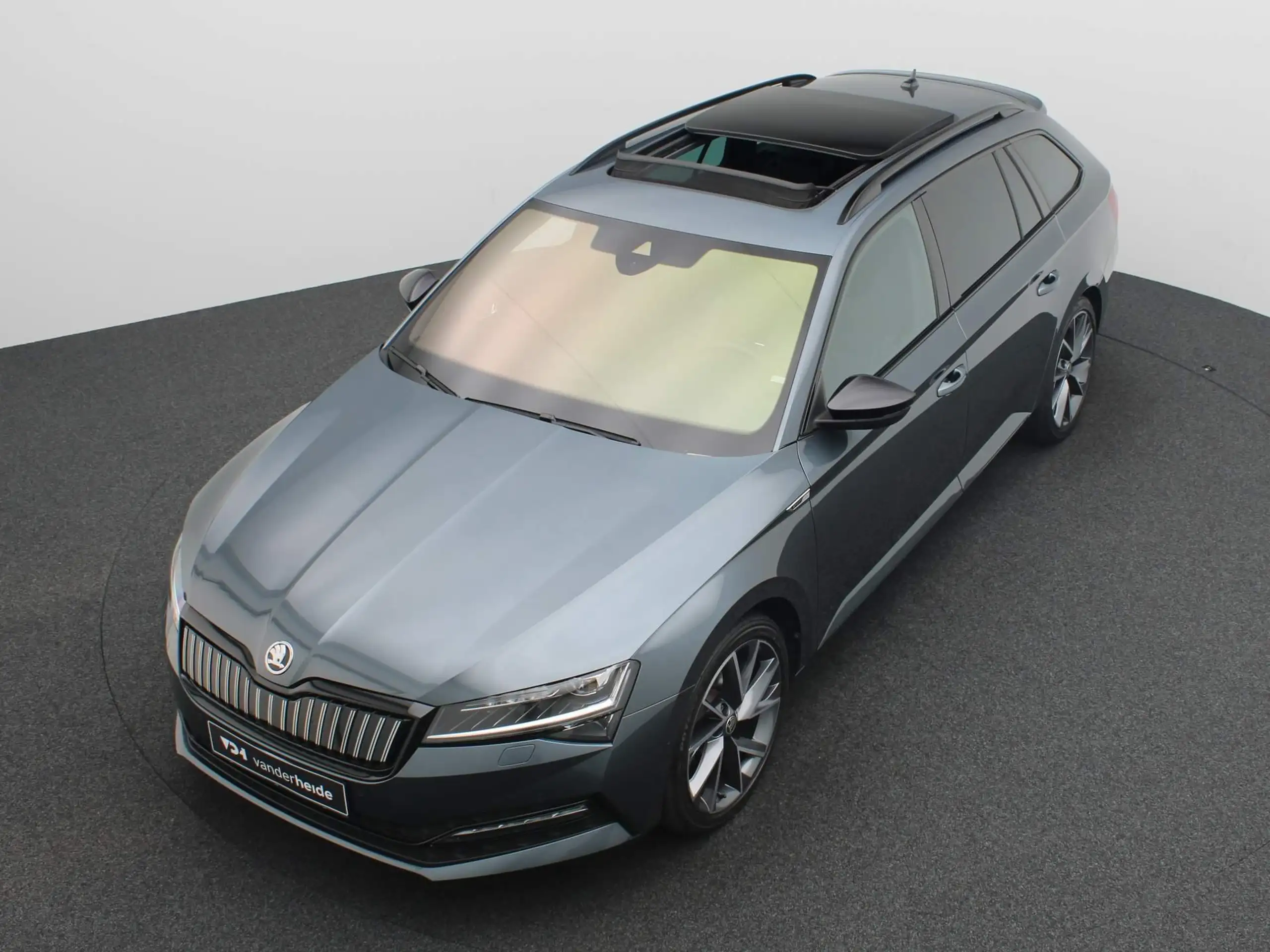 Skoda - Superb