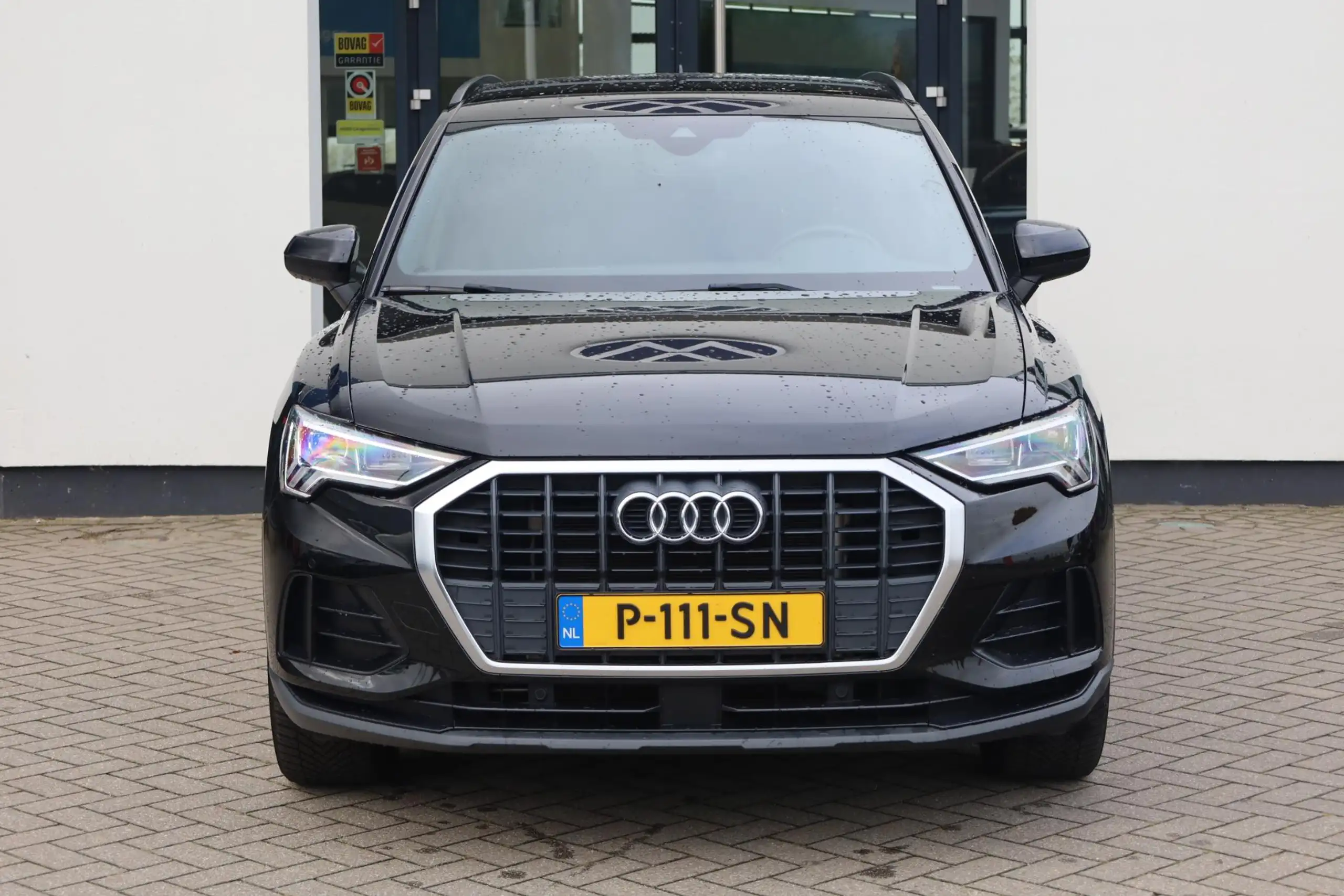 Audi - Q3