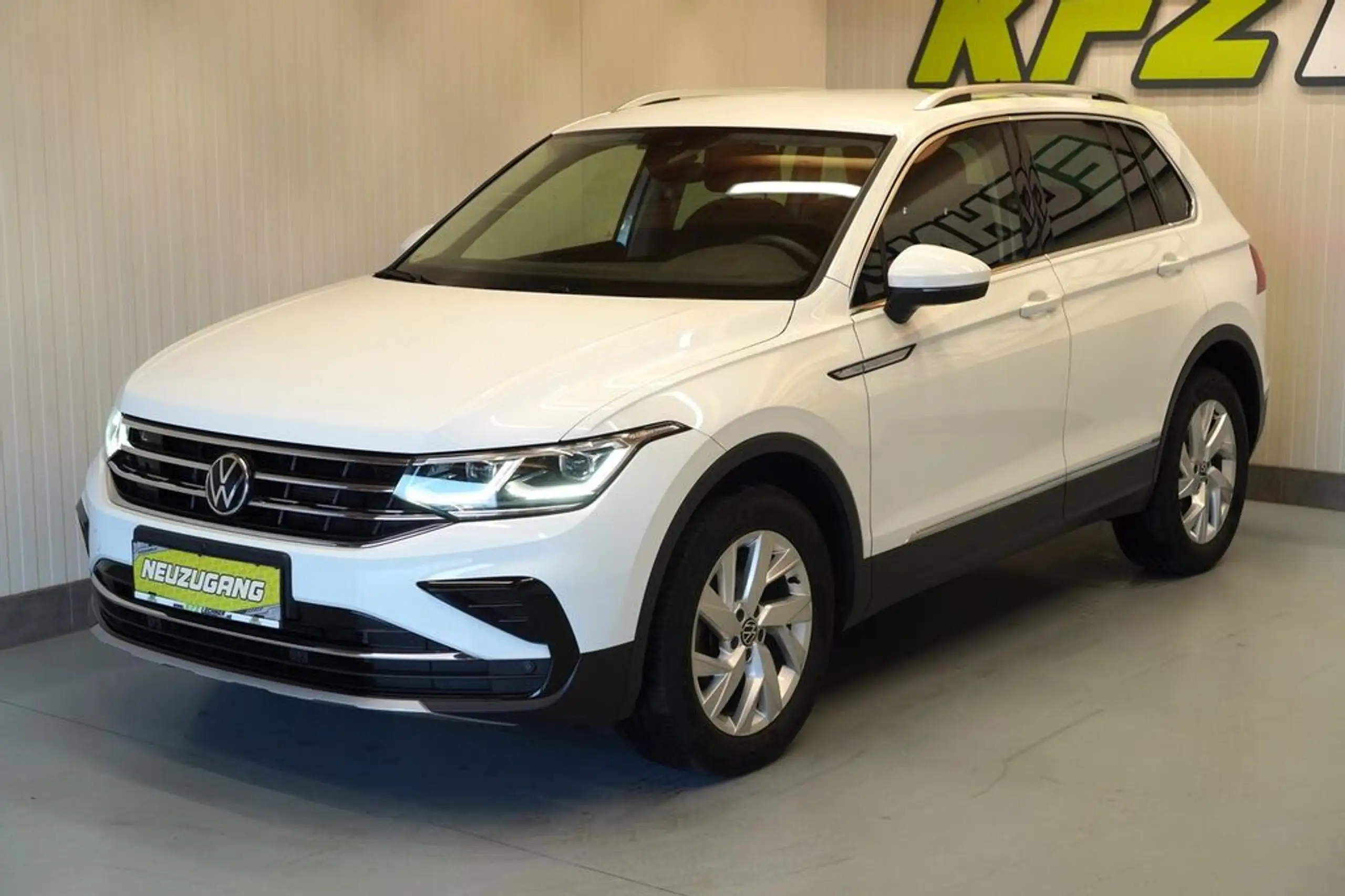 Volkswagen - Tiguan