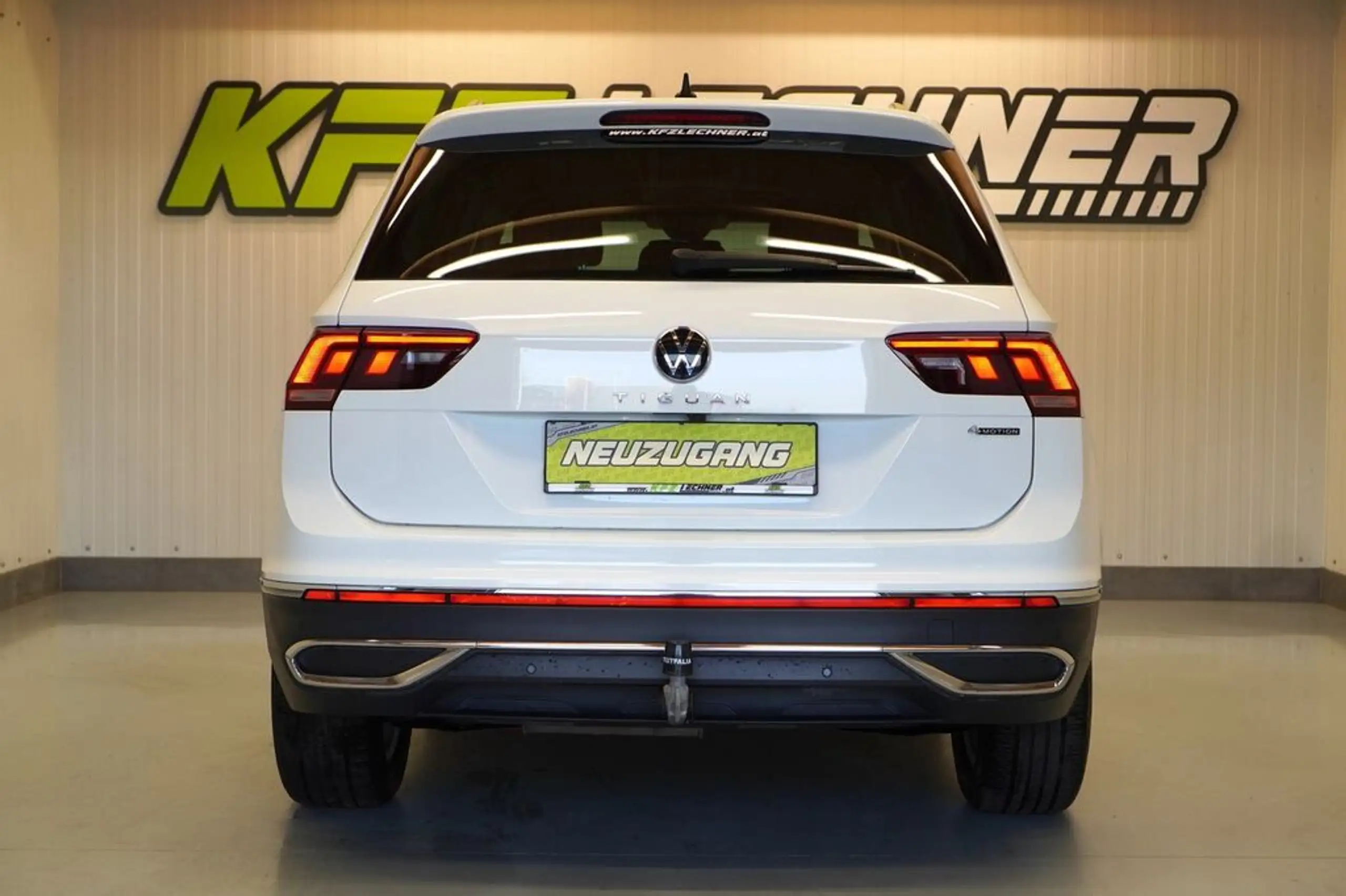 Volkswagen - Tiguan