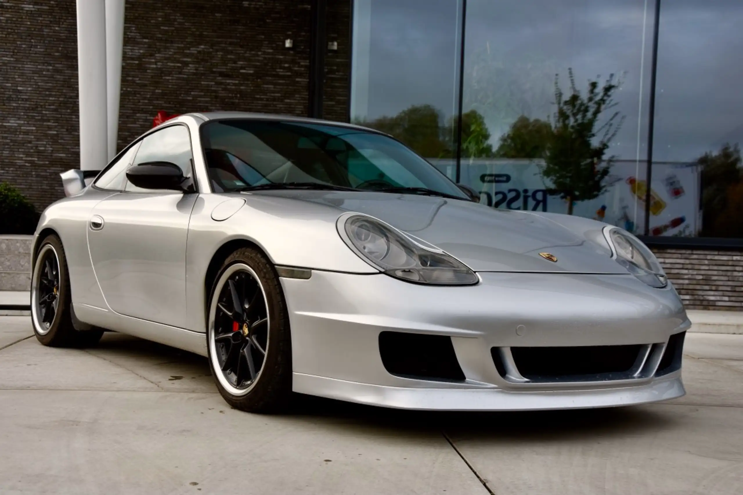 Porsche - 996