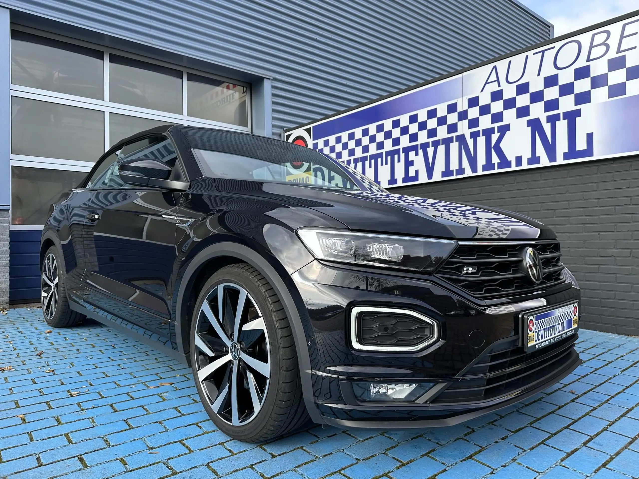 Volkswagen - T-Roc