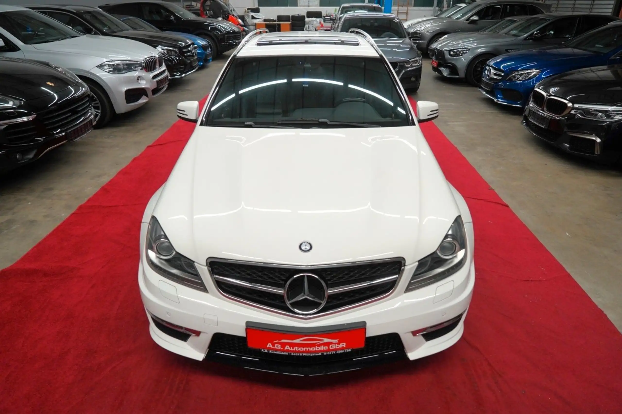 Mercedes-Benz - C 63 AMG