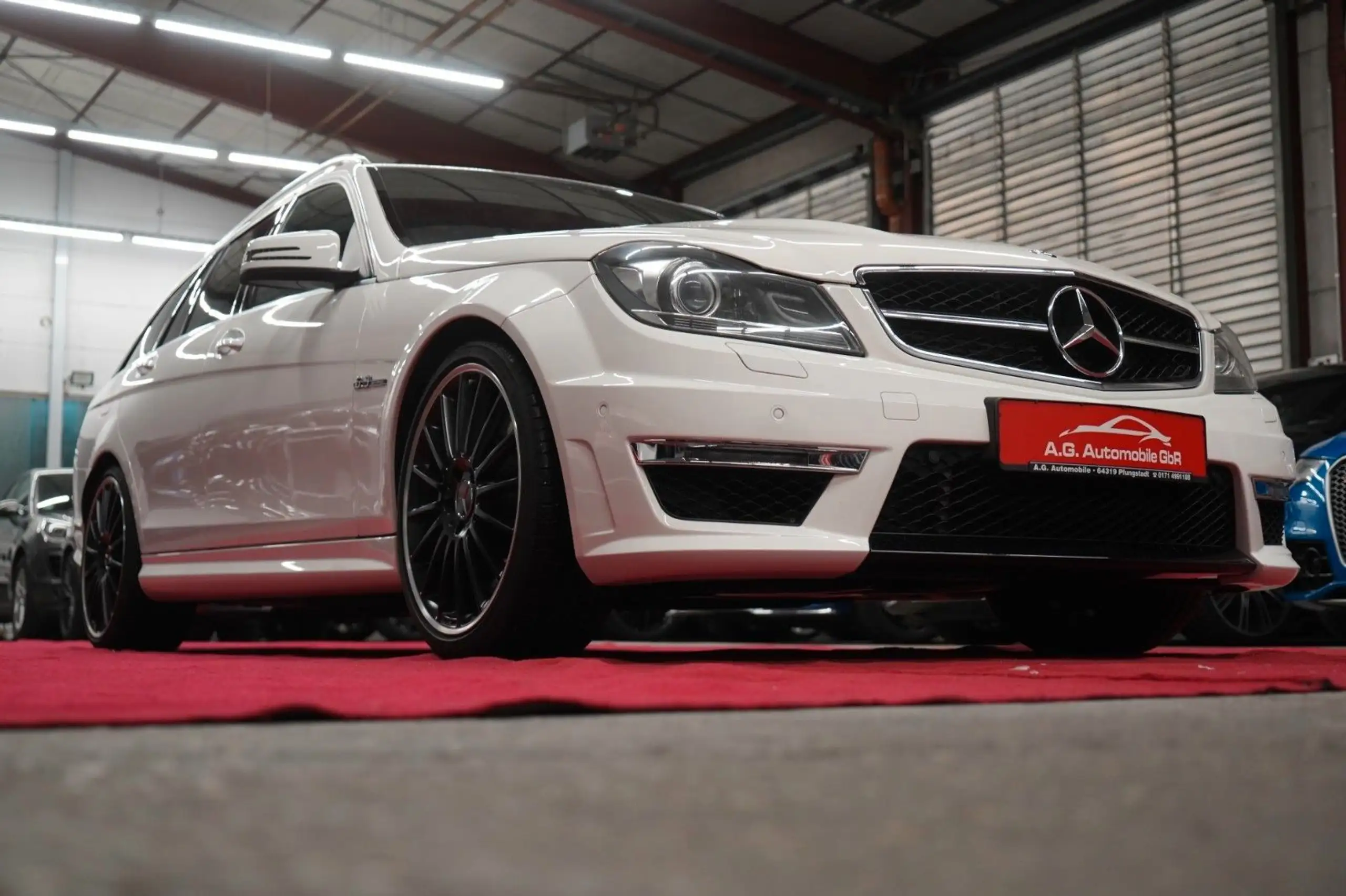 Mercedes-Benz - C 63 AMG