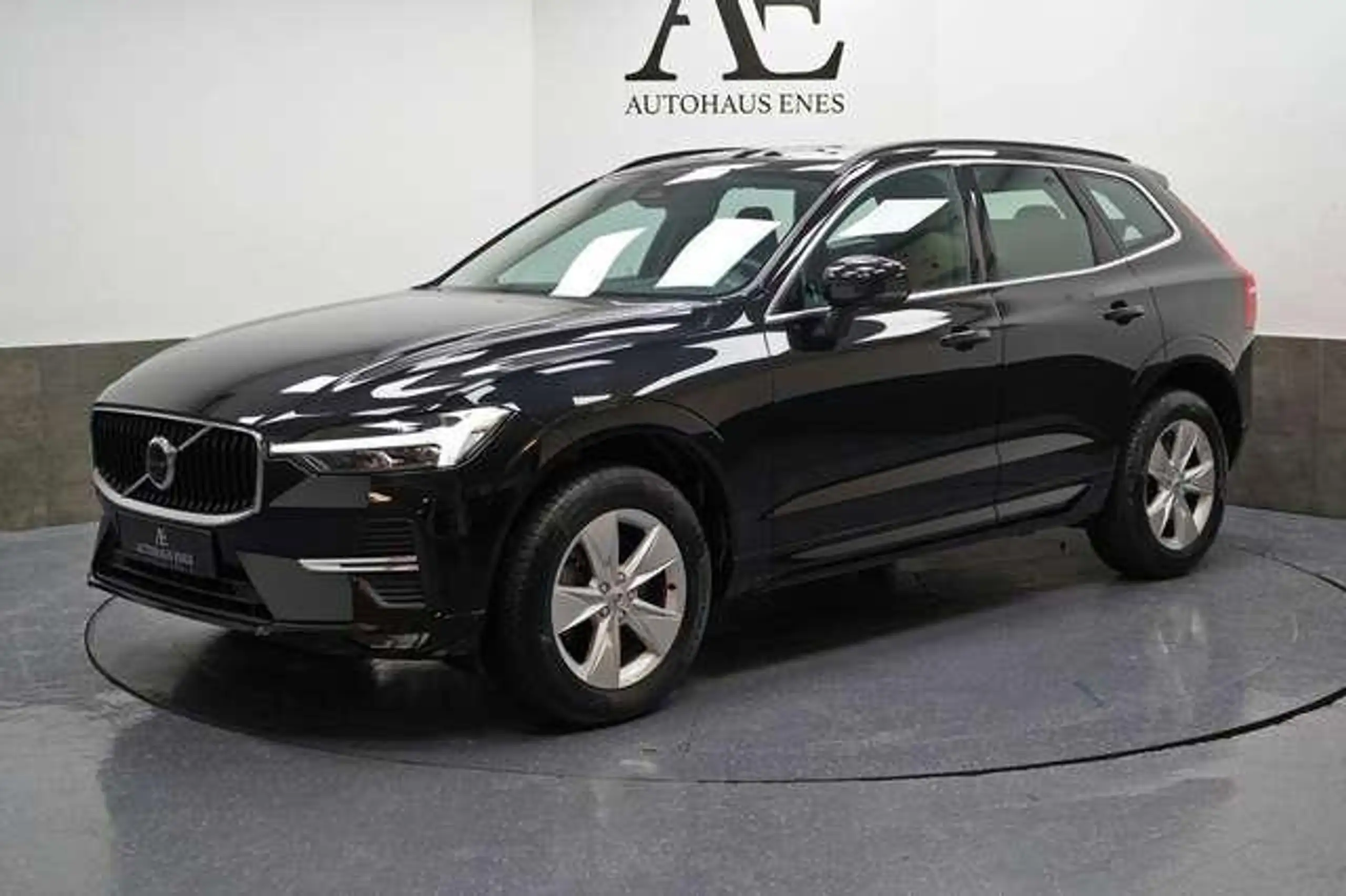 Volvo - XC60