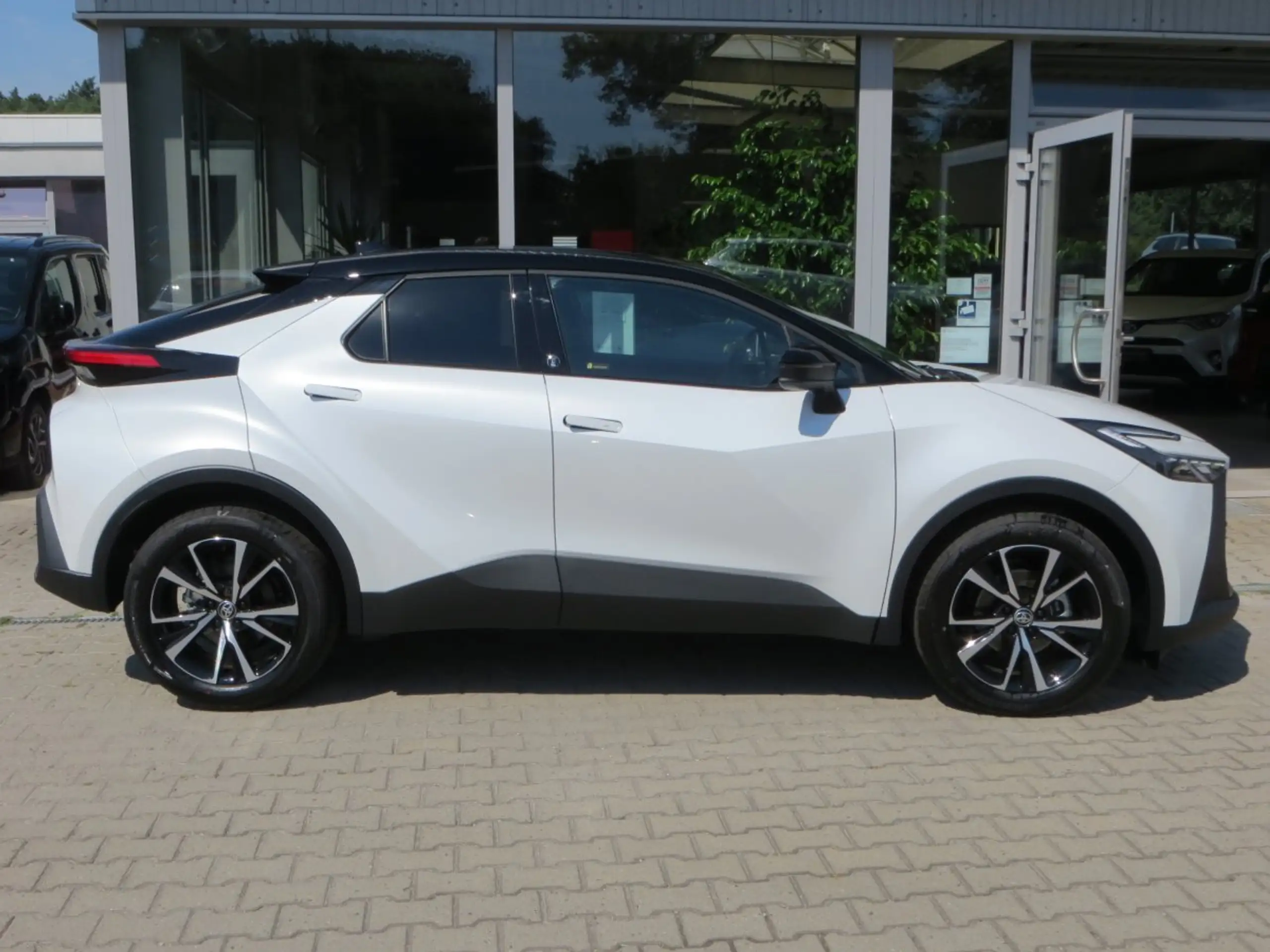 Toyota - C-HR