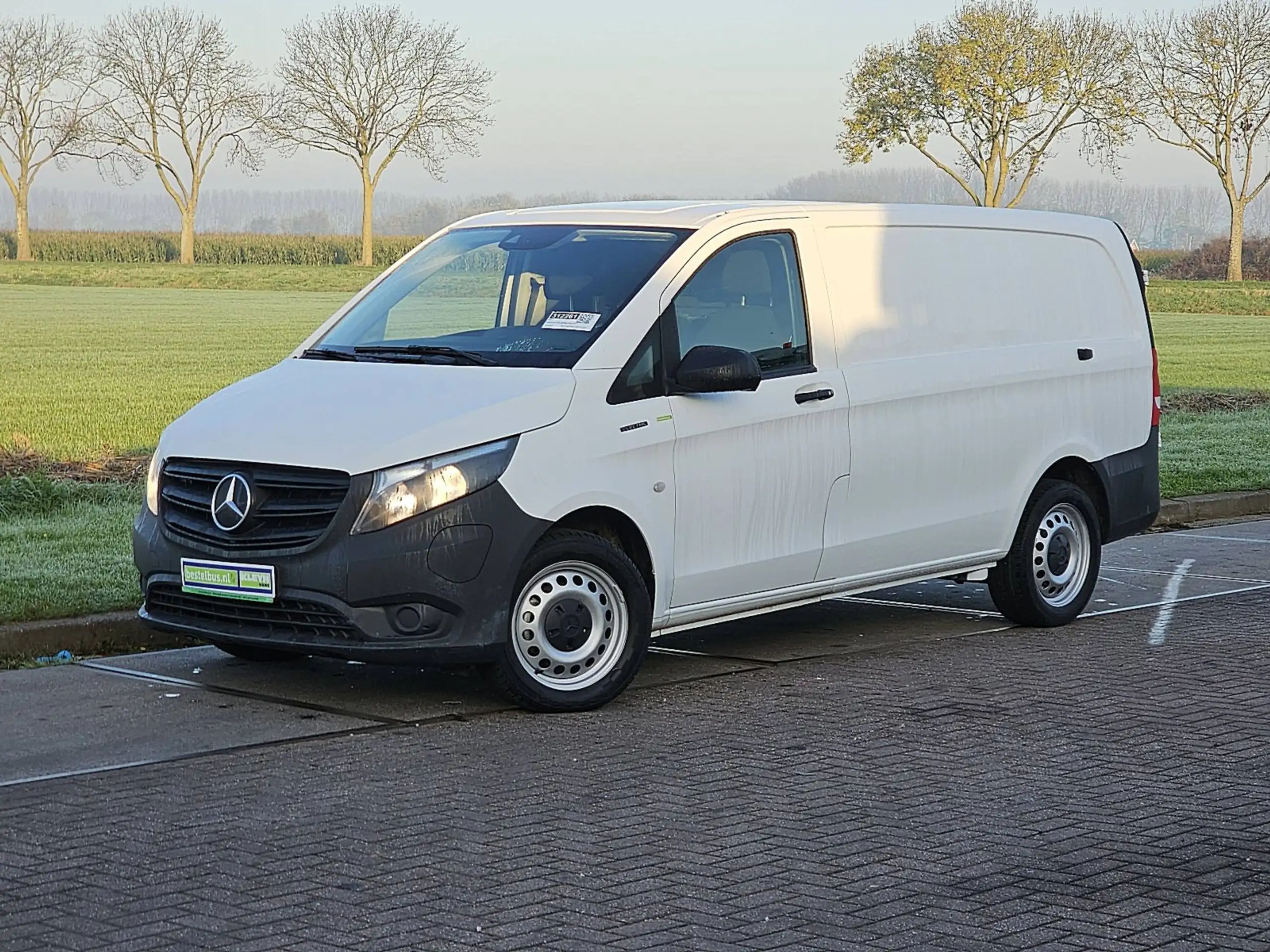 Mercedes-Benz - Vito