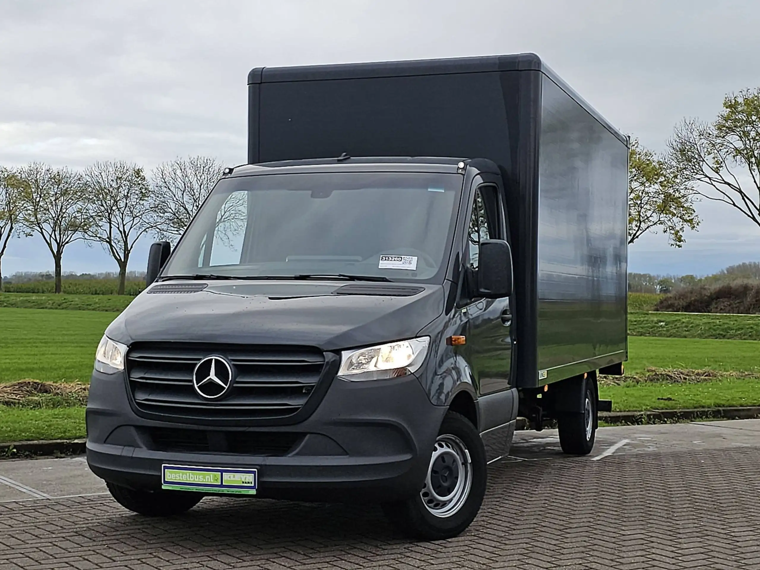 Mercedes-Benz - Sprinter