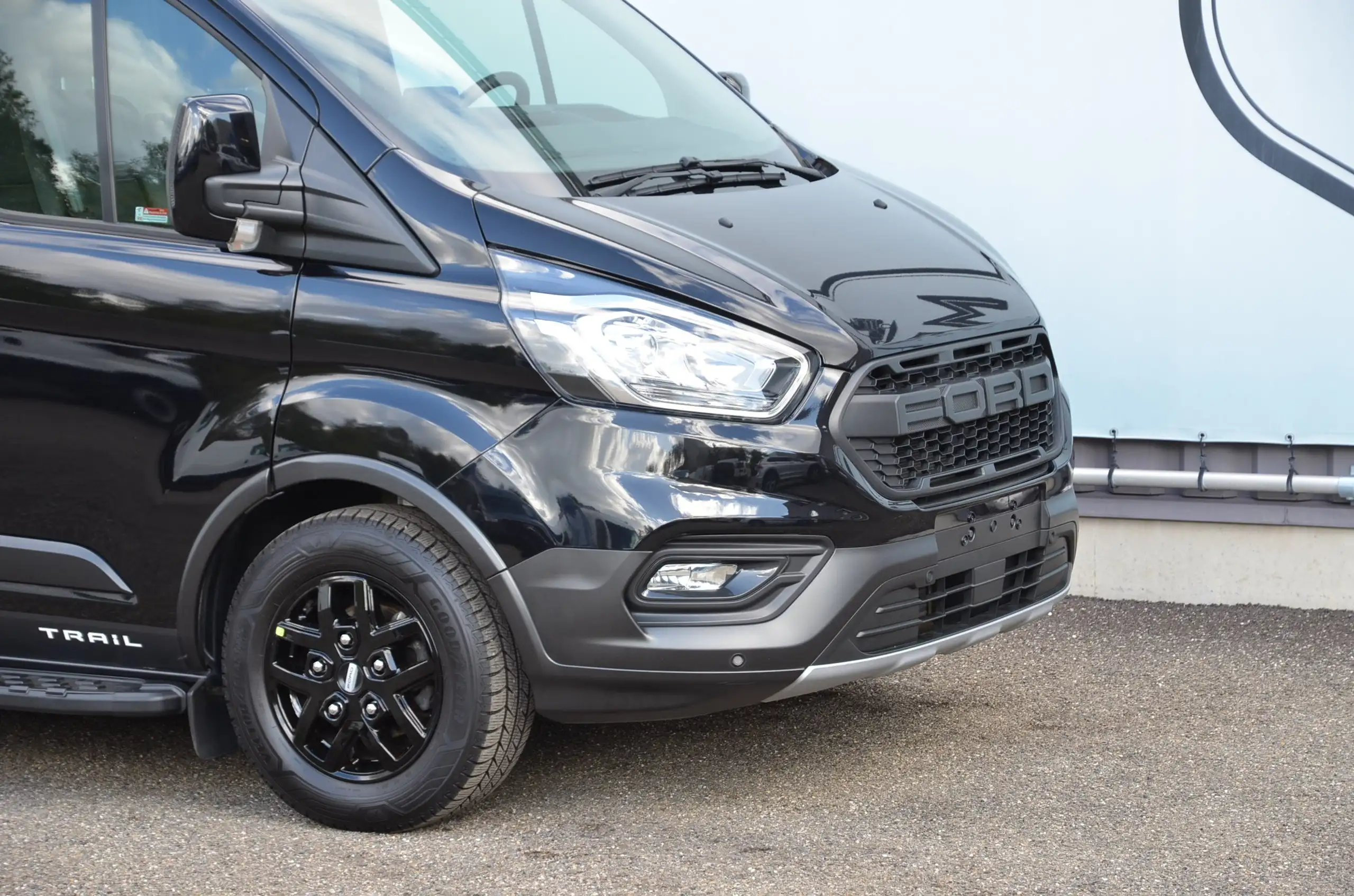 Ford - Transit Custom