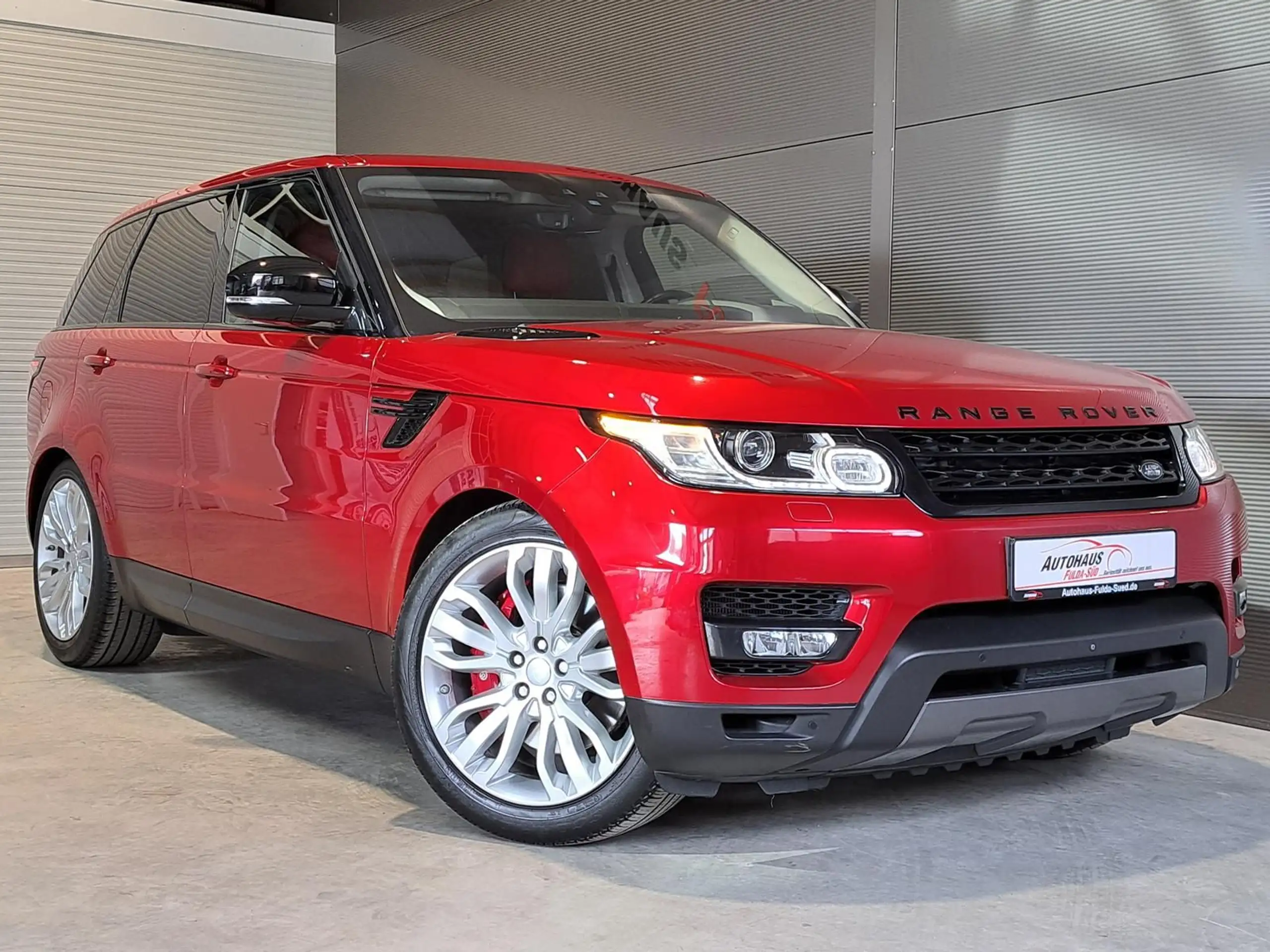 Land Rover - Range Rover Sport