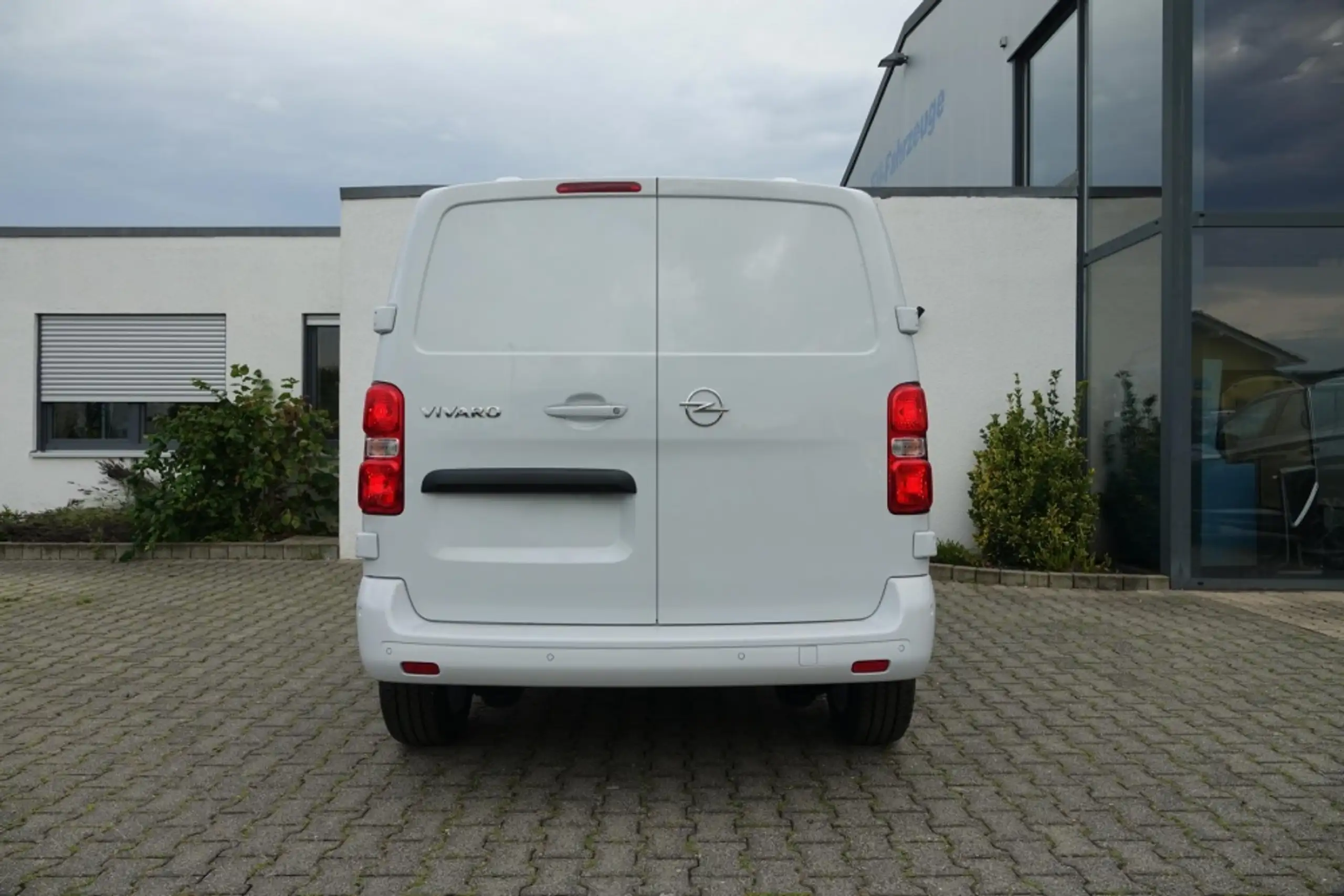 Opel - Vivaro