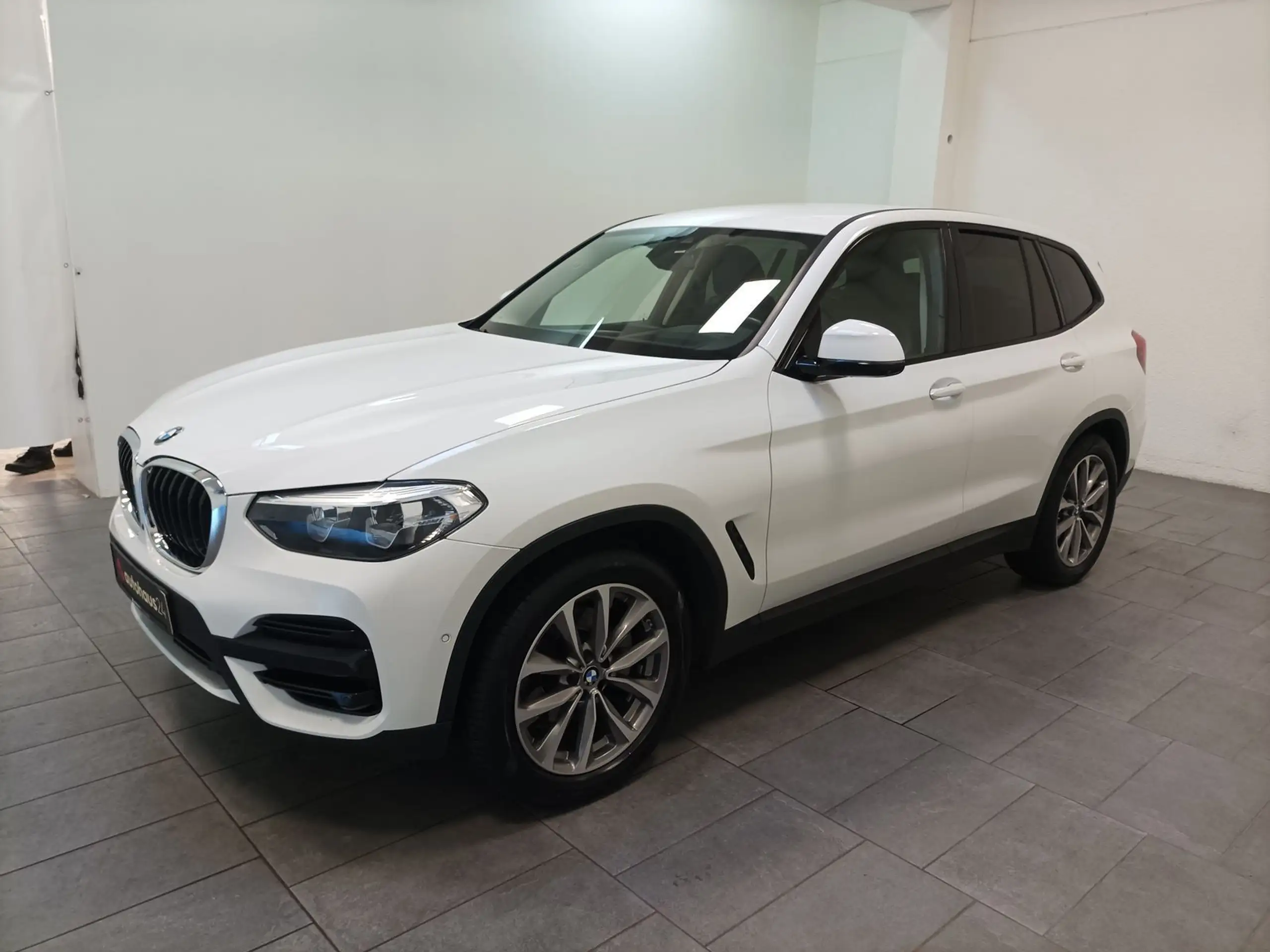 BMW - X3