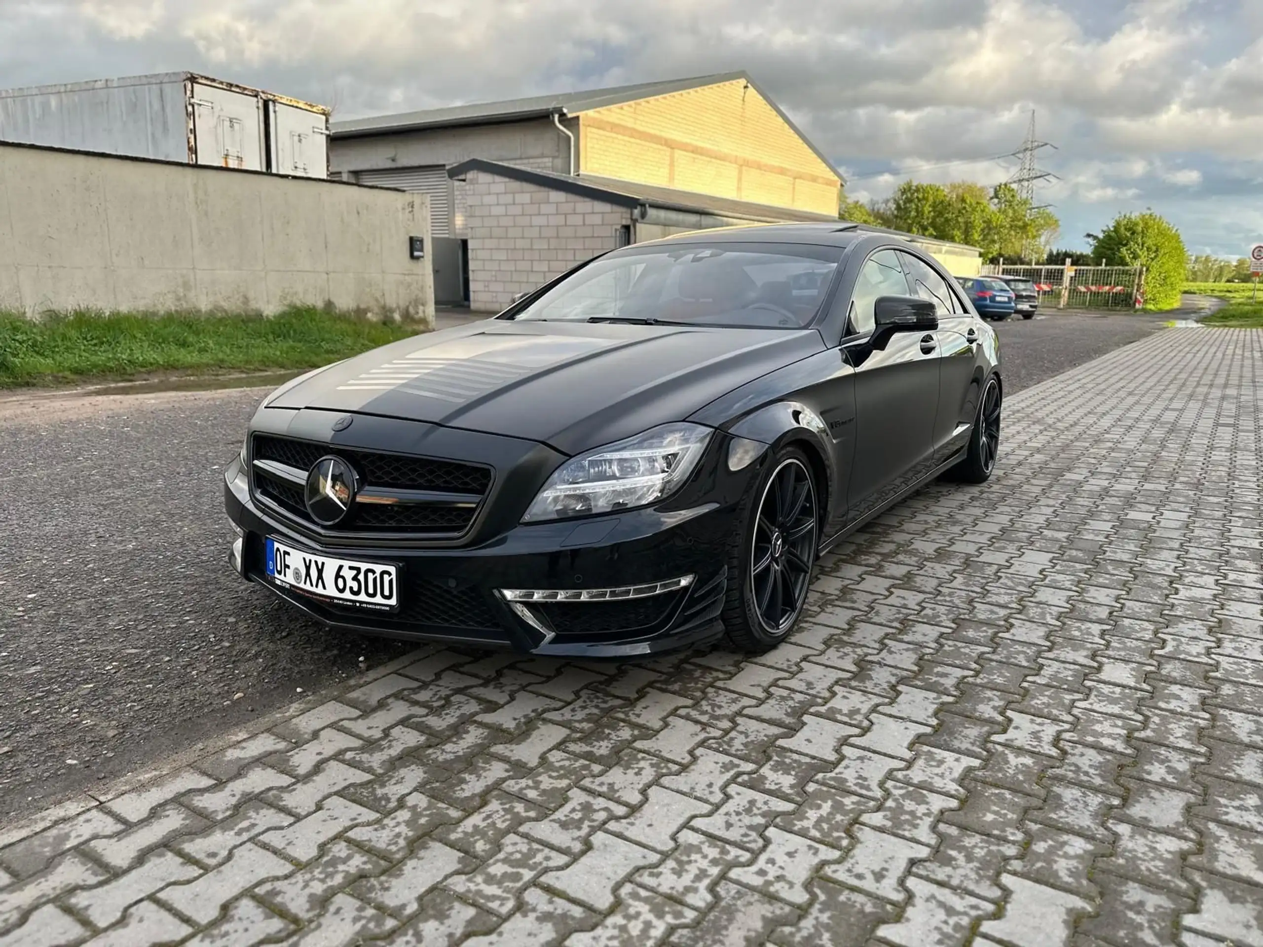 Mercedes-Benz - CLS 63 AMG