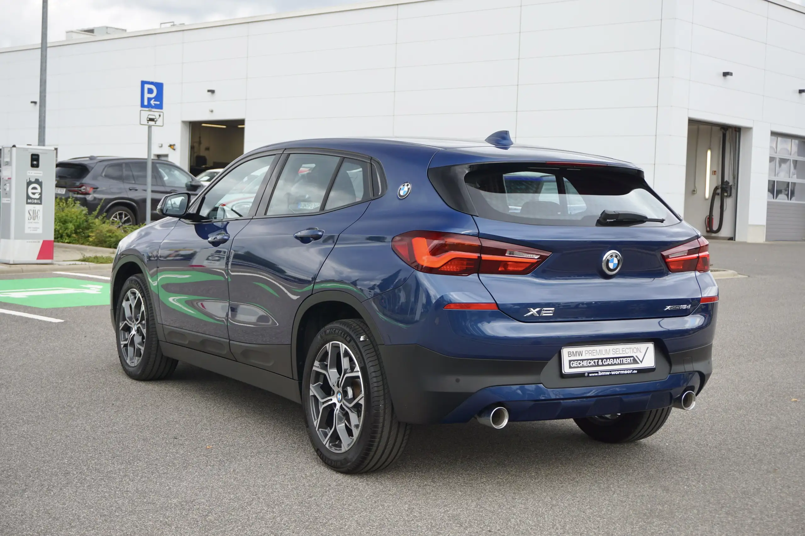 BMW - X2