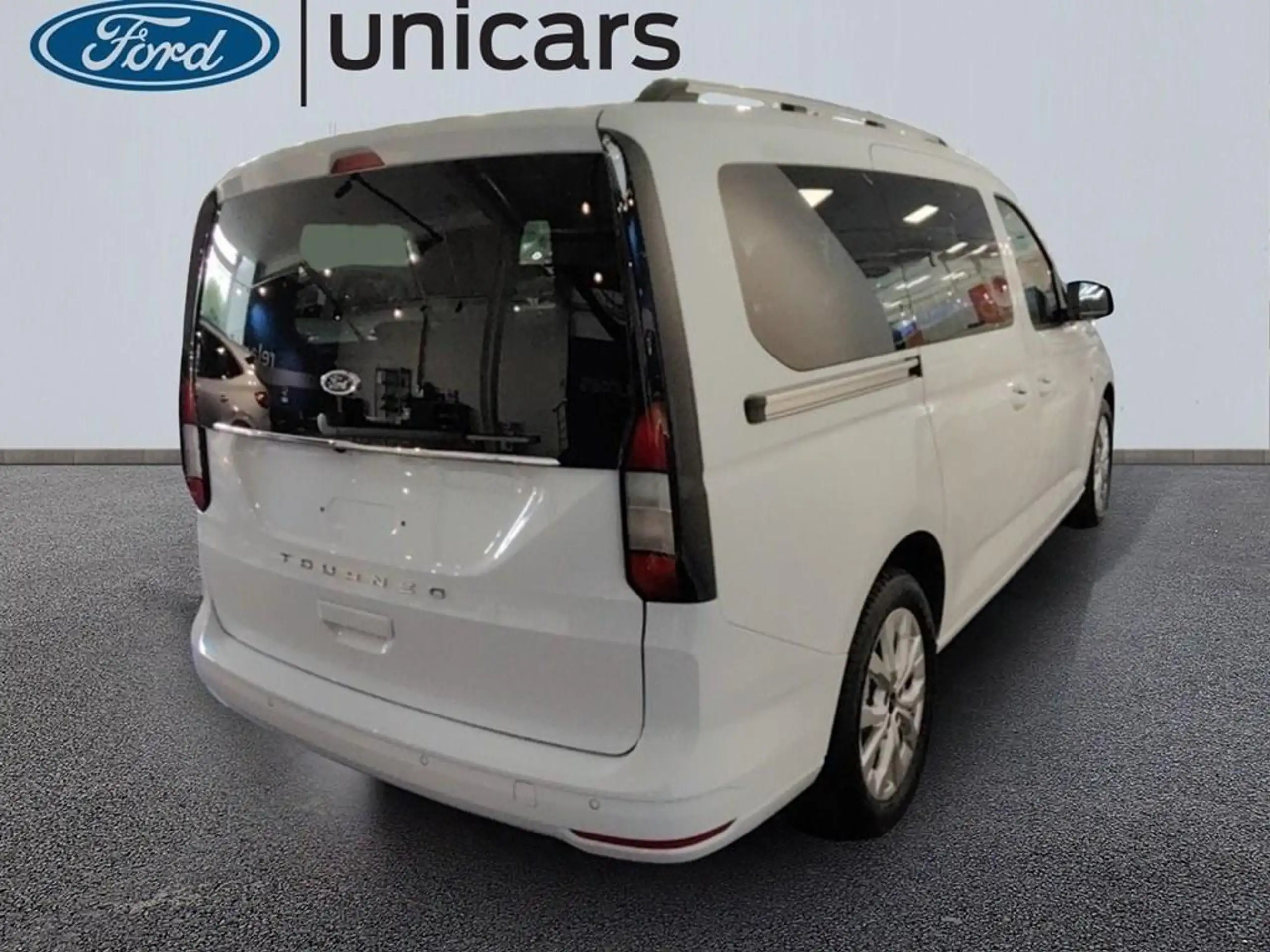 Ford - Grand Tourneo