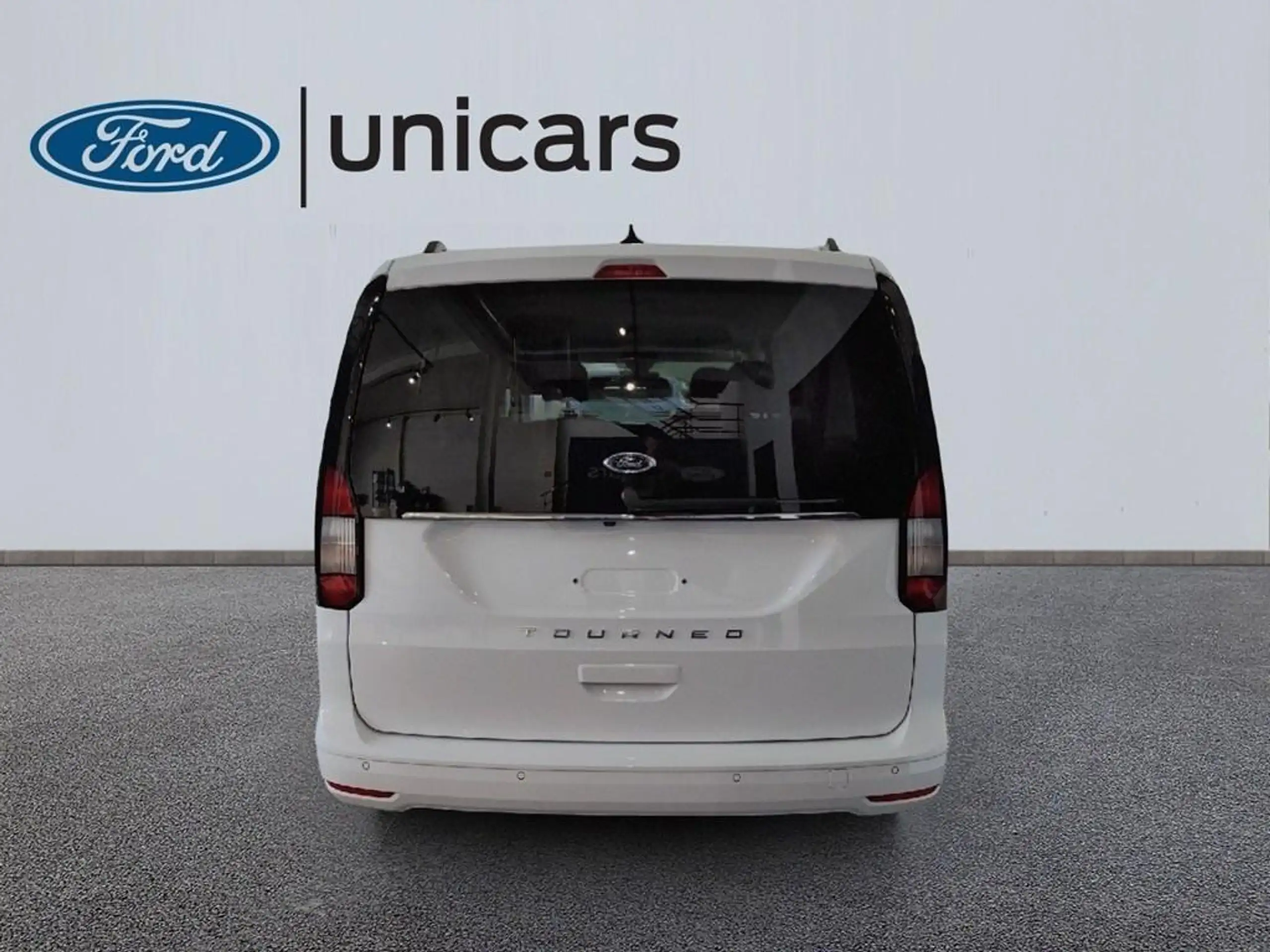 Ford - Grand Tourneo