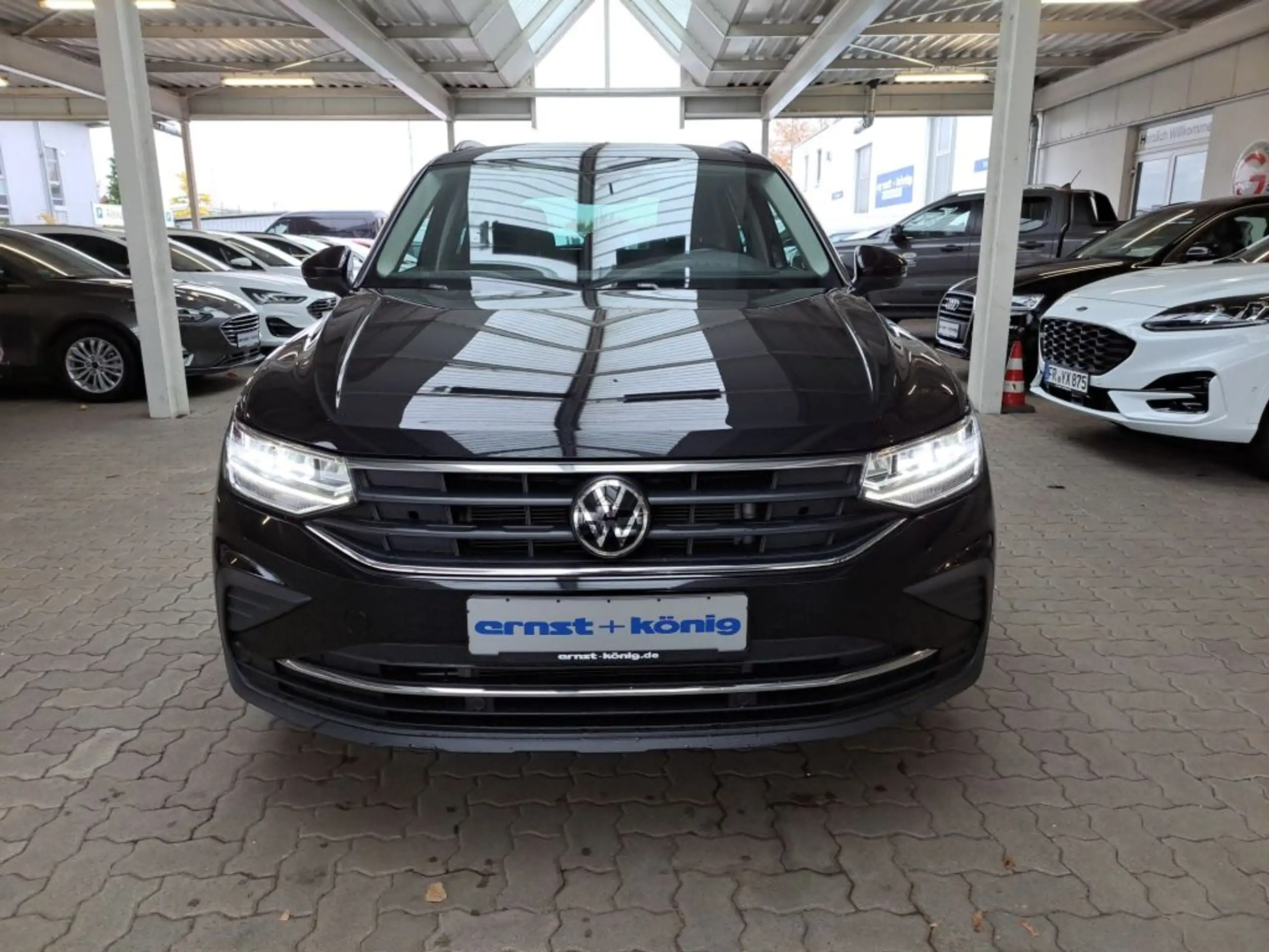 Volkswagen - Tiguan