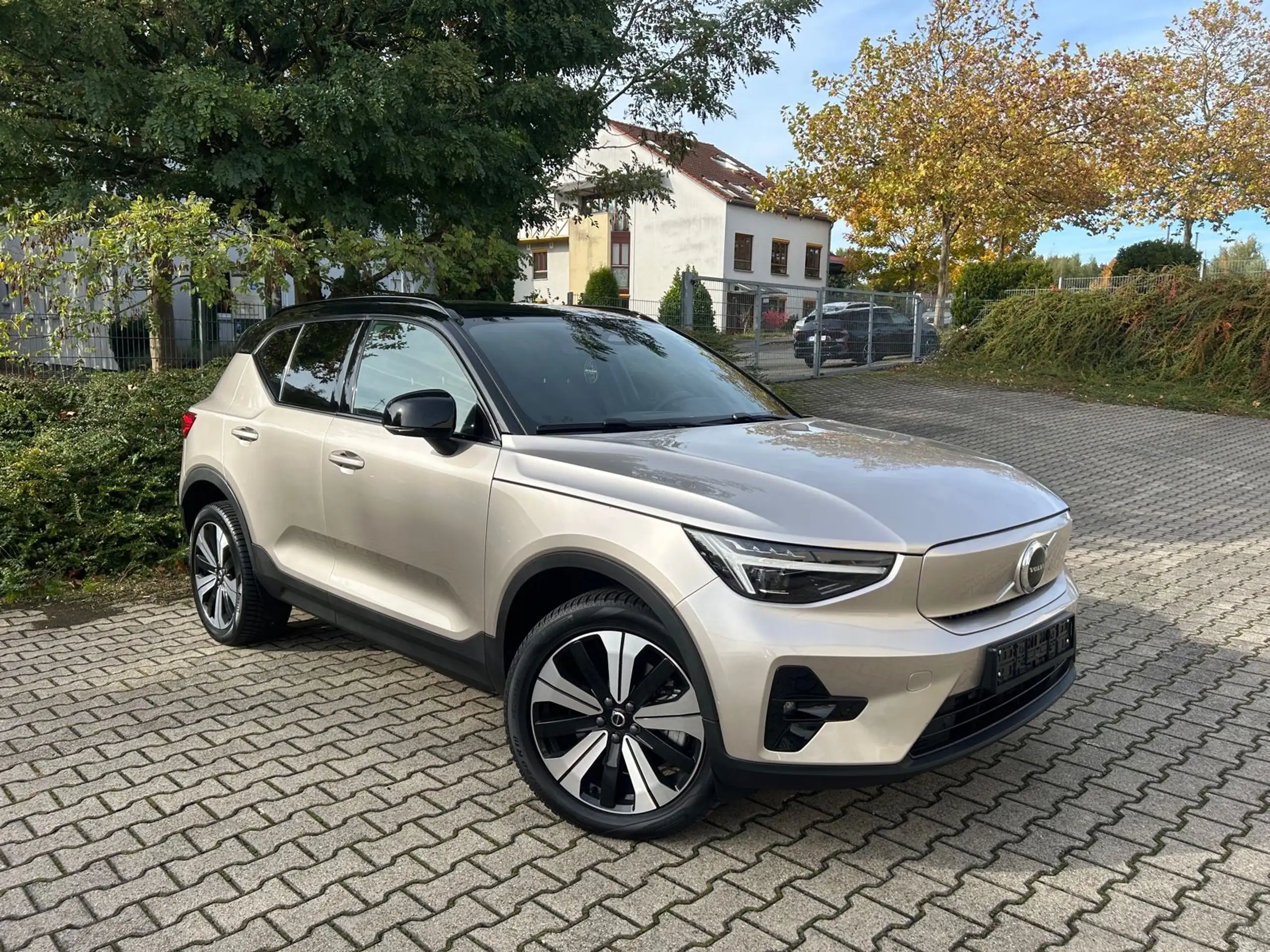 Volvo - XC40