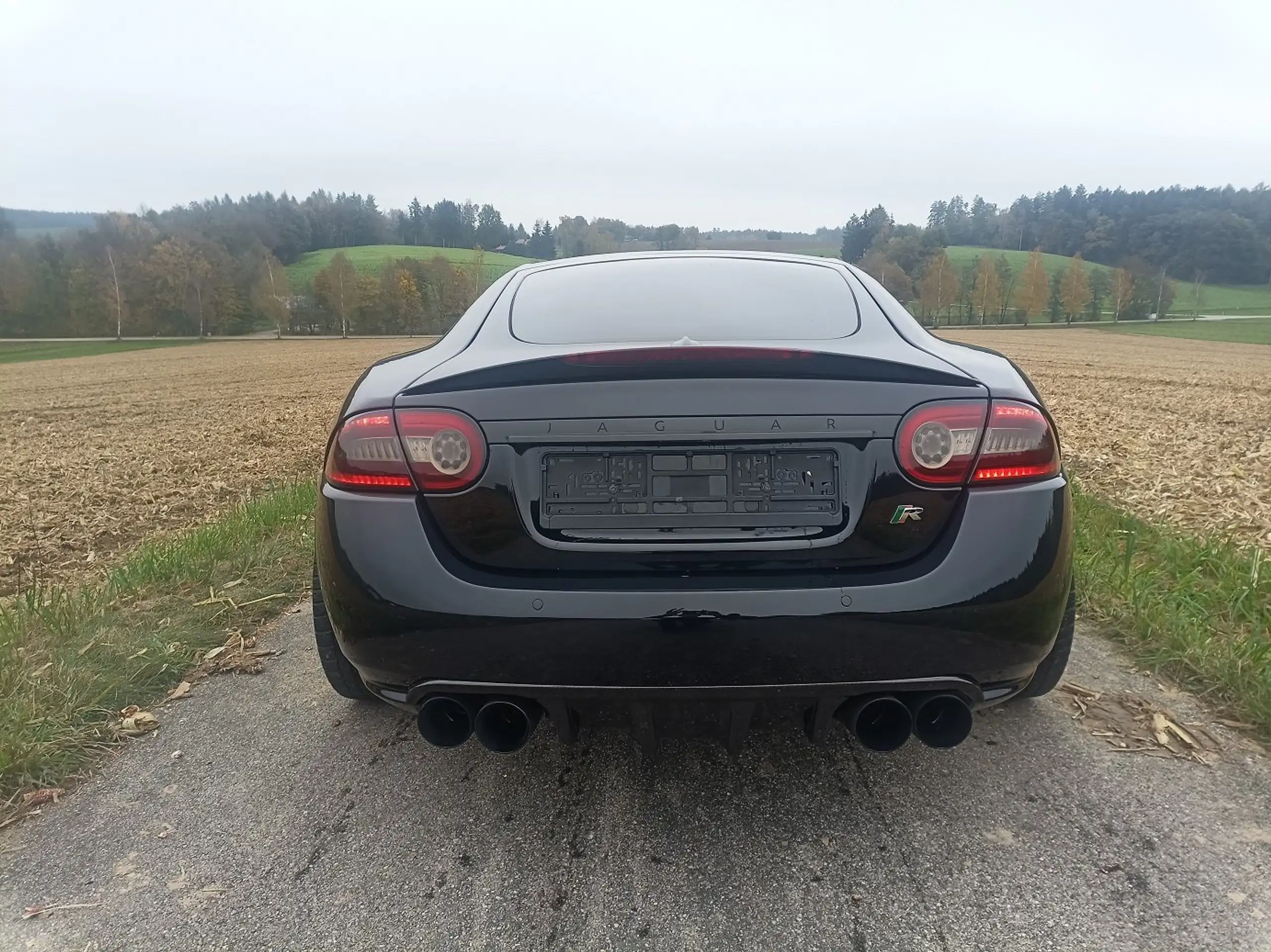 Jaguar - XKR