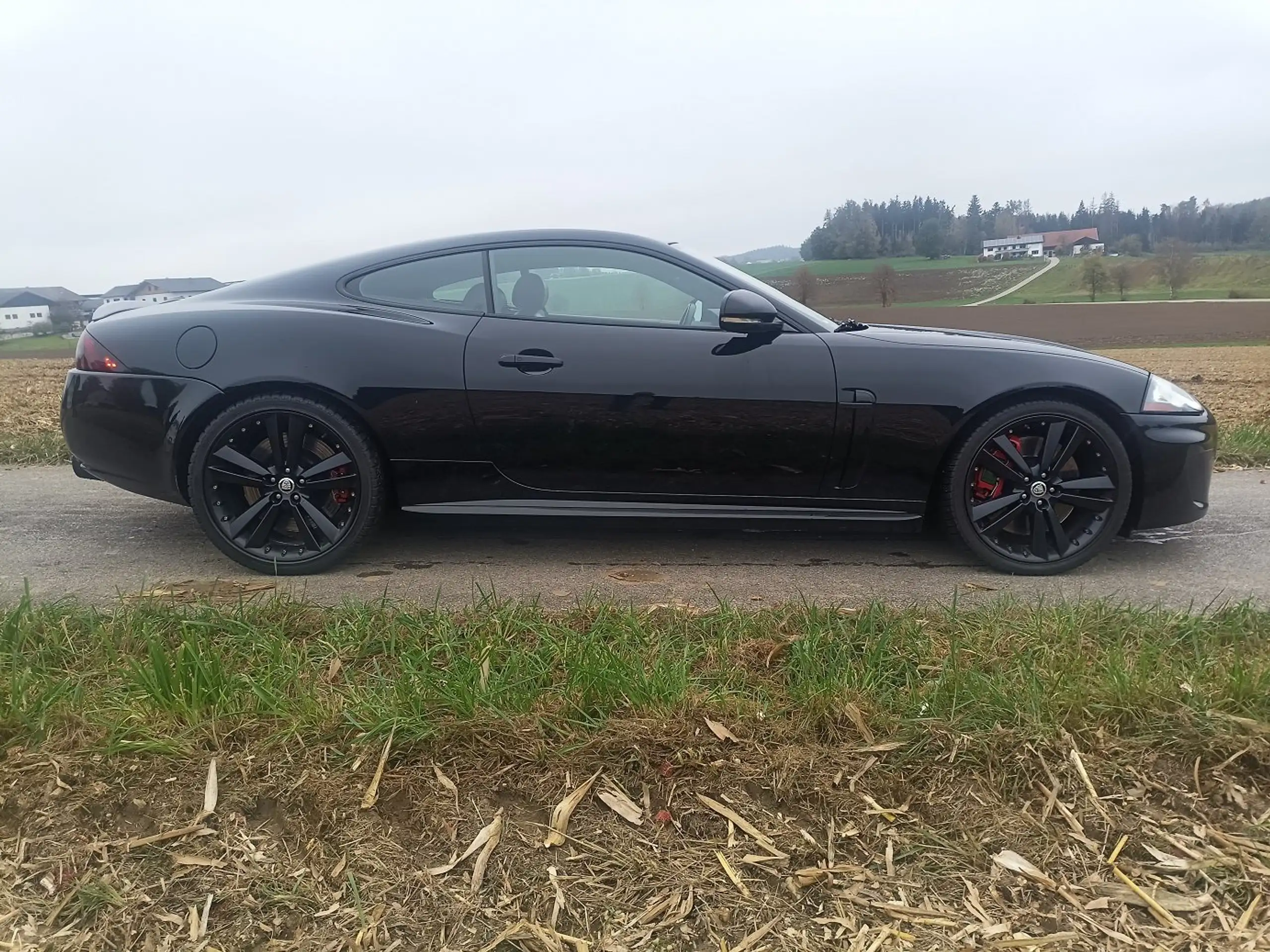 Jaguar - XKR