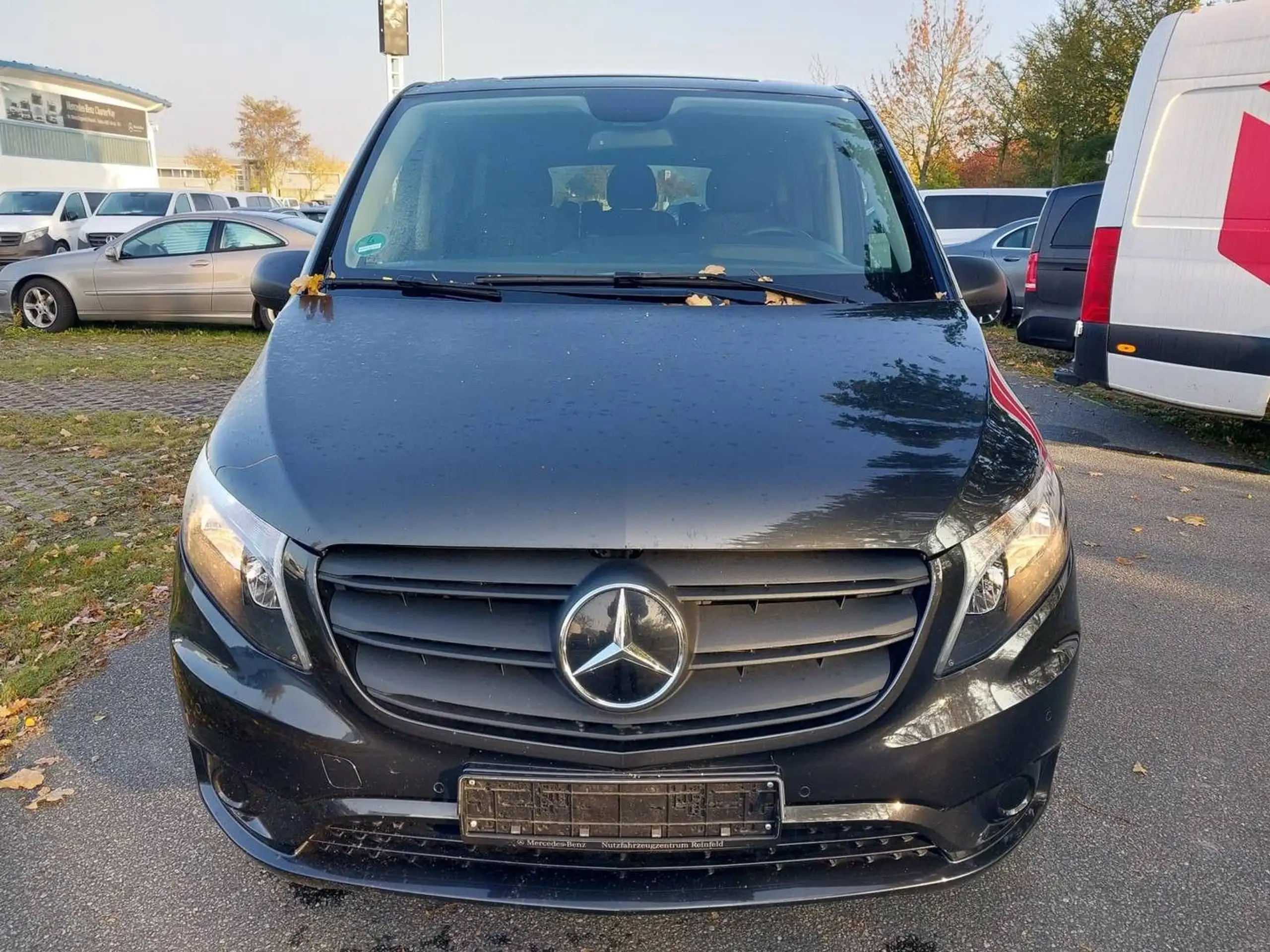 Mercedes-Benz - Vito