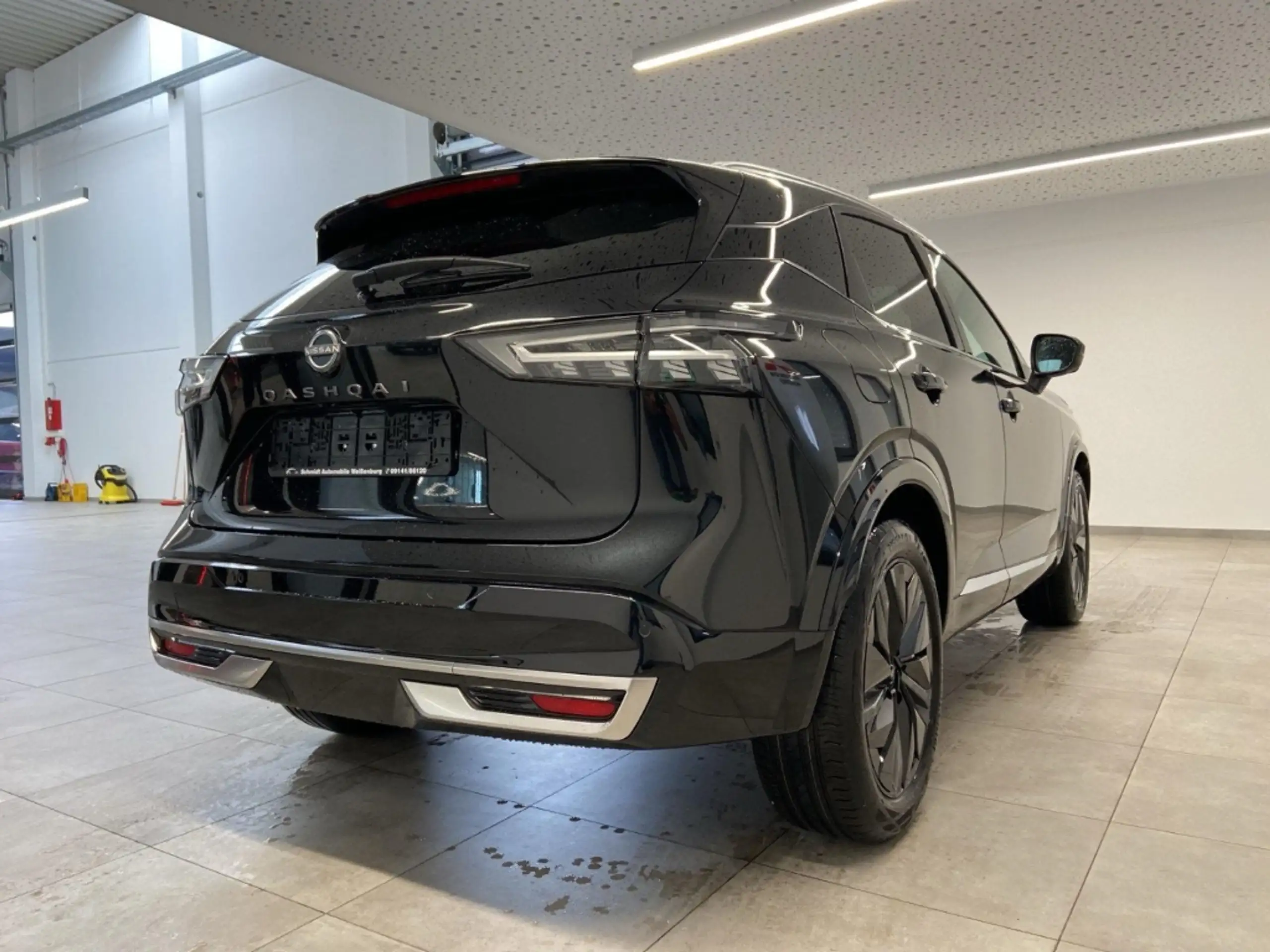 Nissan - Qashqai